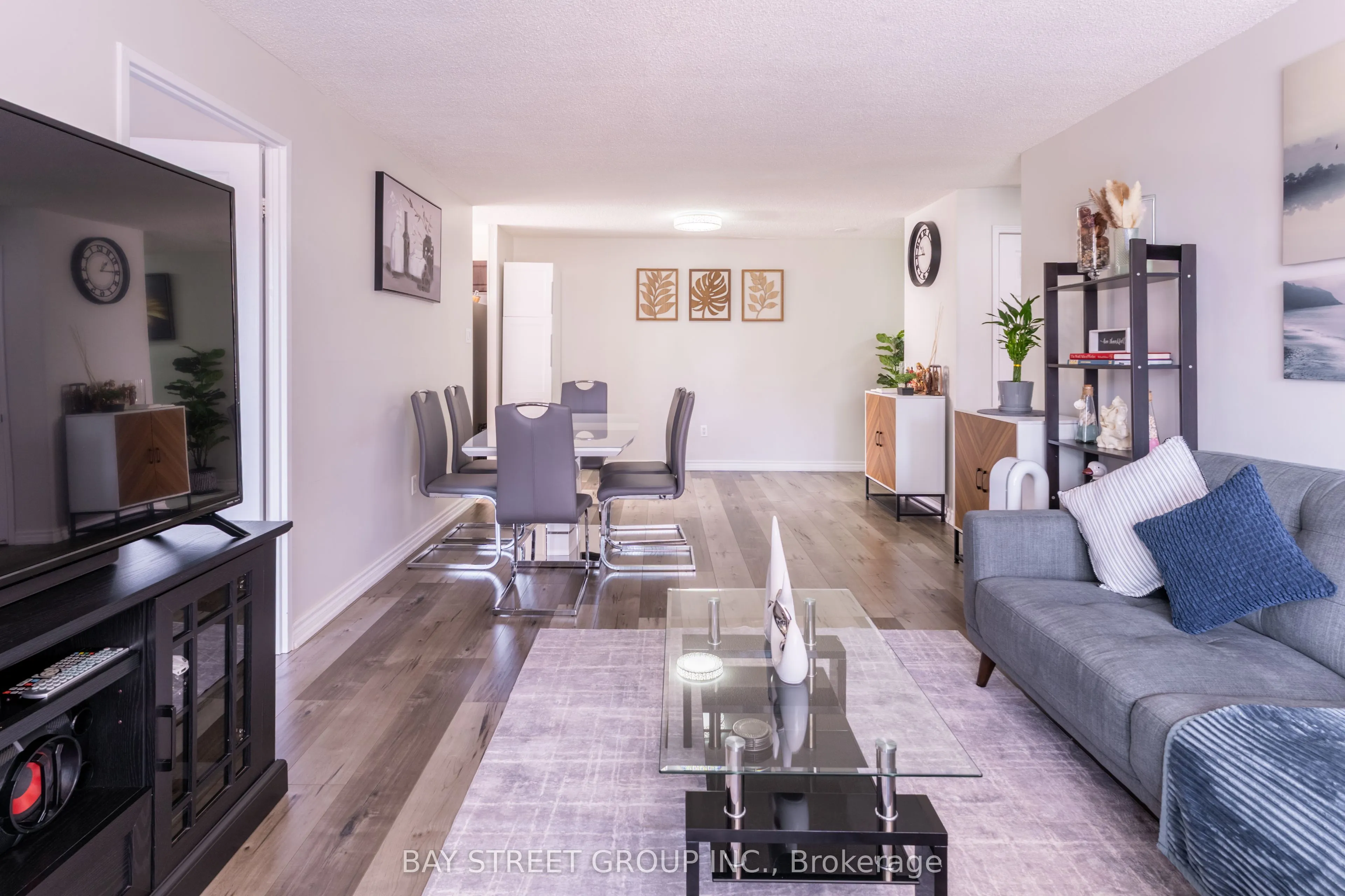 99 Blackwell Avenue, #211