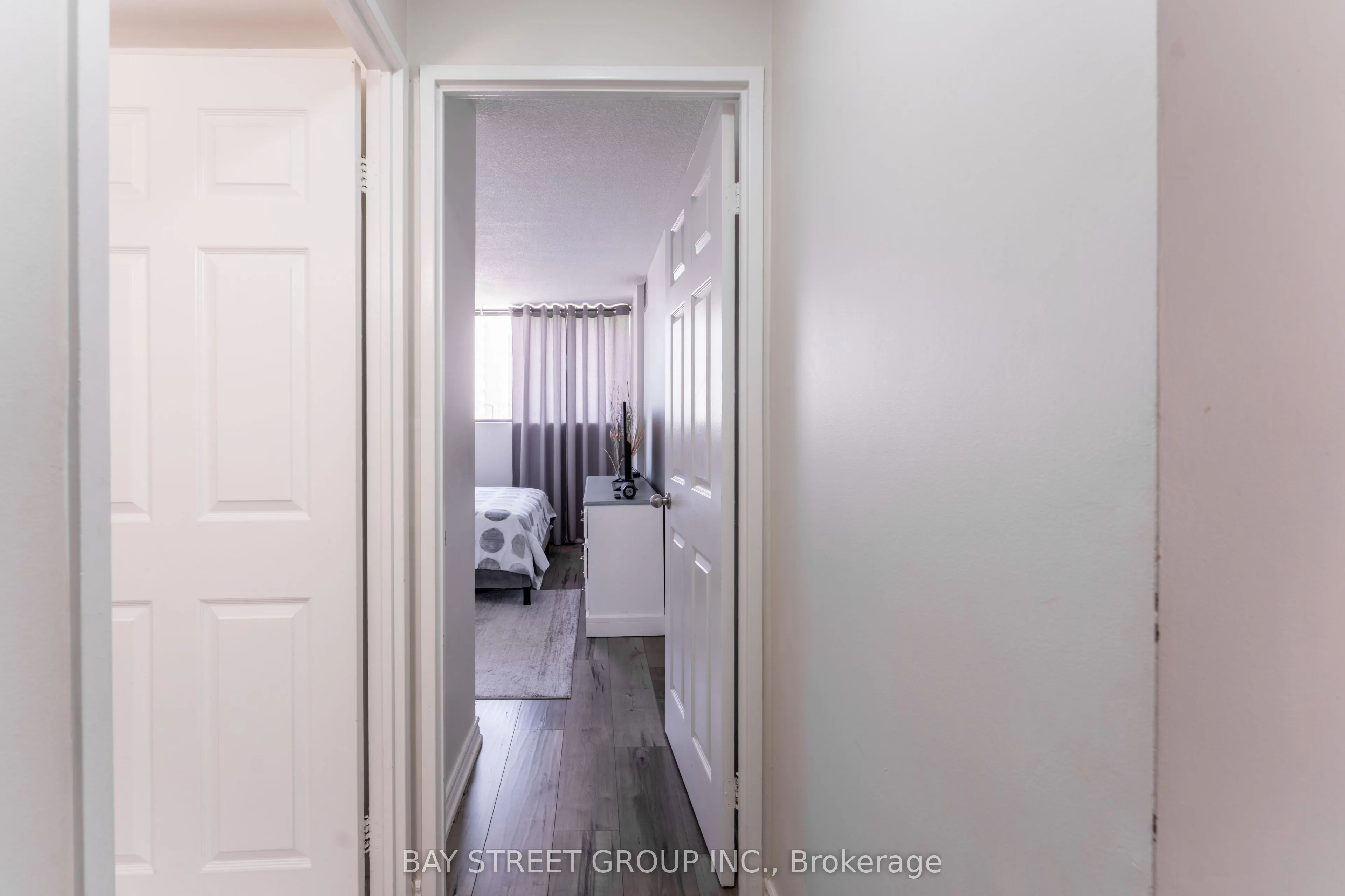 99 Blackwell Avenue, #211