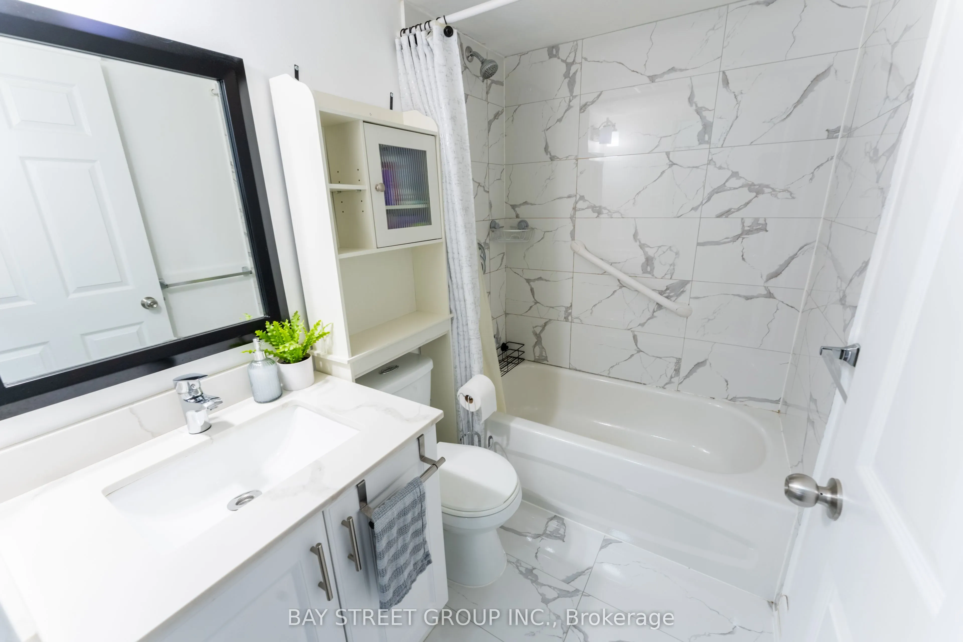 99 Blackwell Avenue, #211