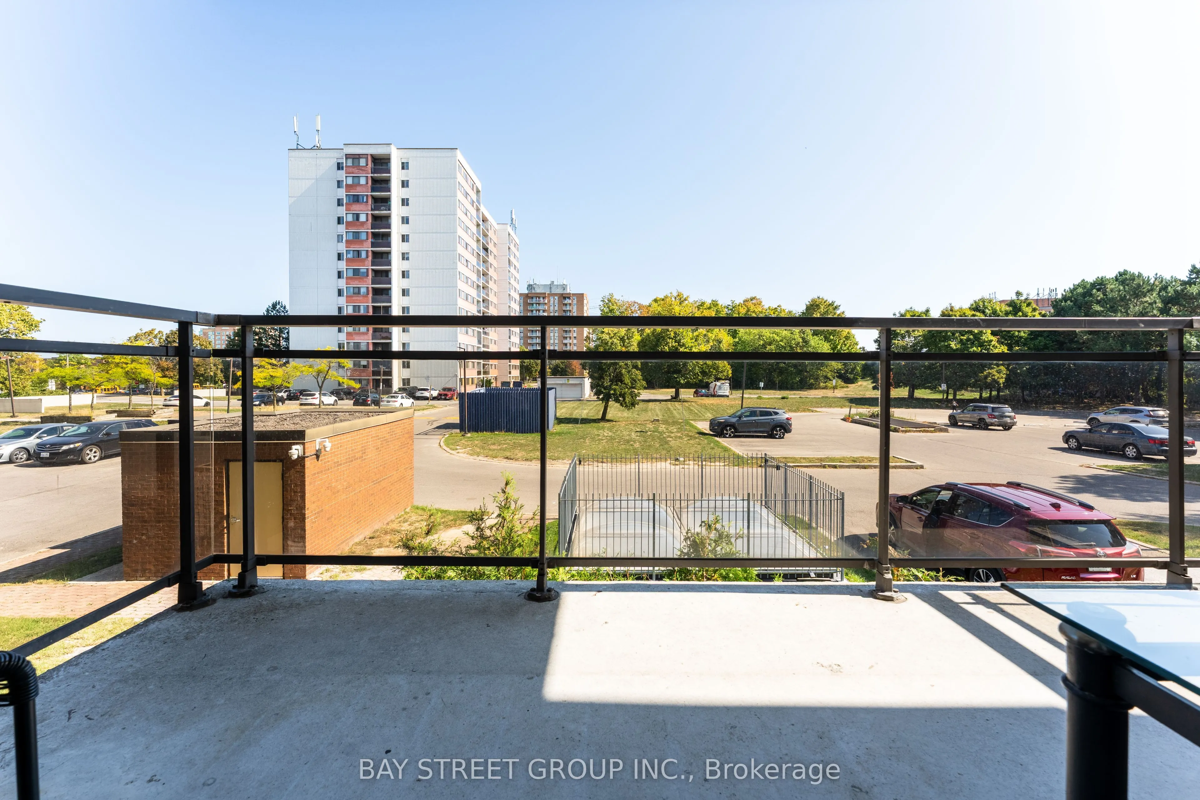 99 Blackwell Avenue, #211