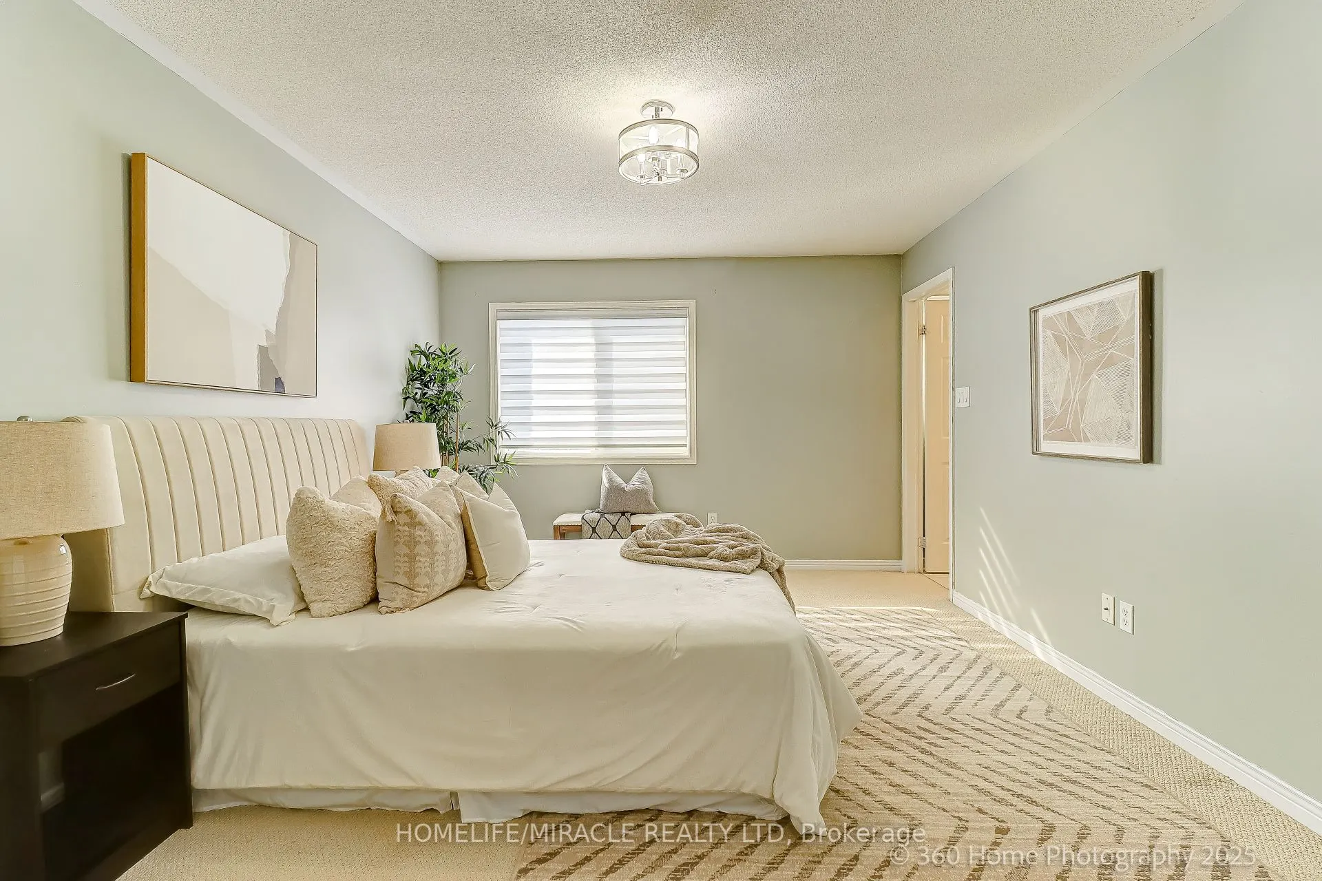 113 Wilkes Crescent