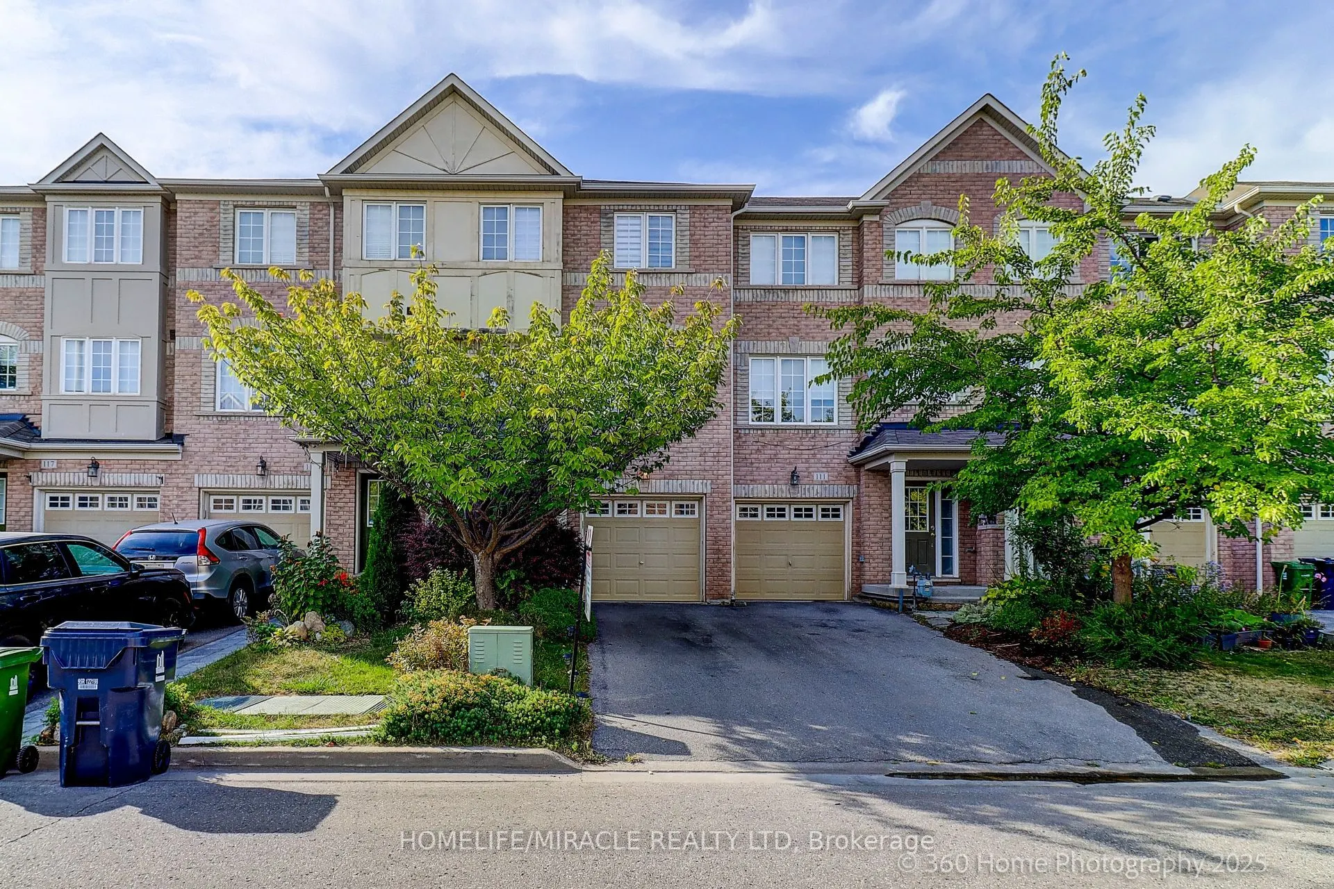 113 Wilkes Crescent