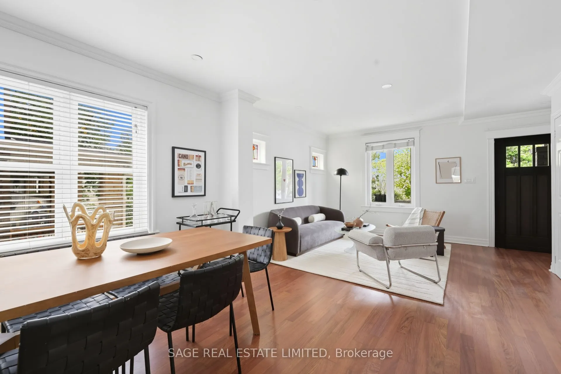 2021 Gerrard Street E