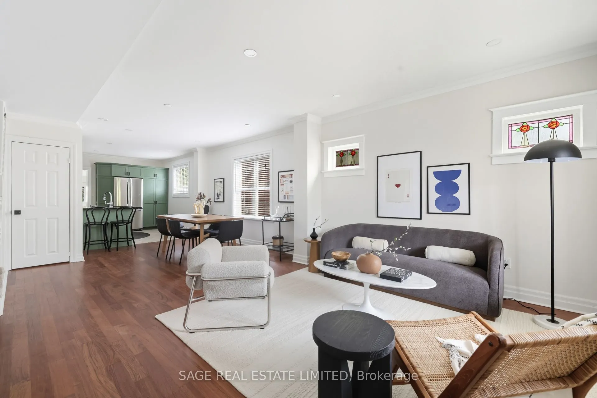 2021 Gerrard Street E