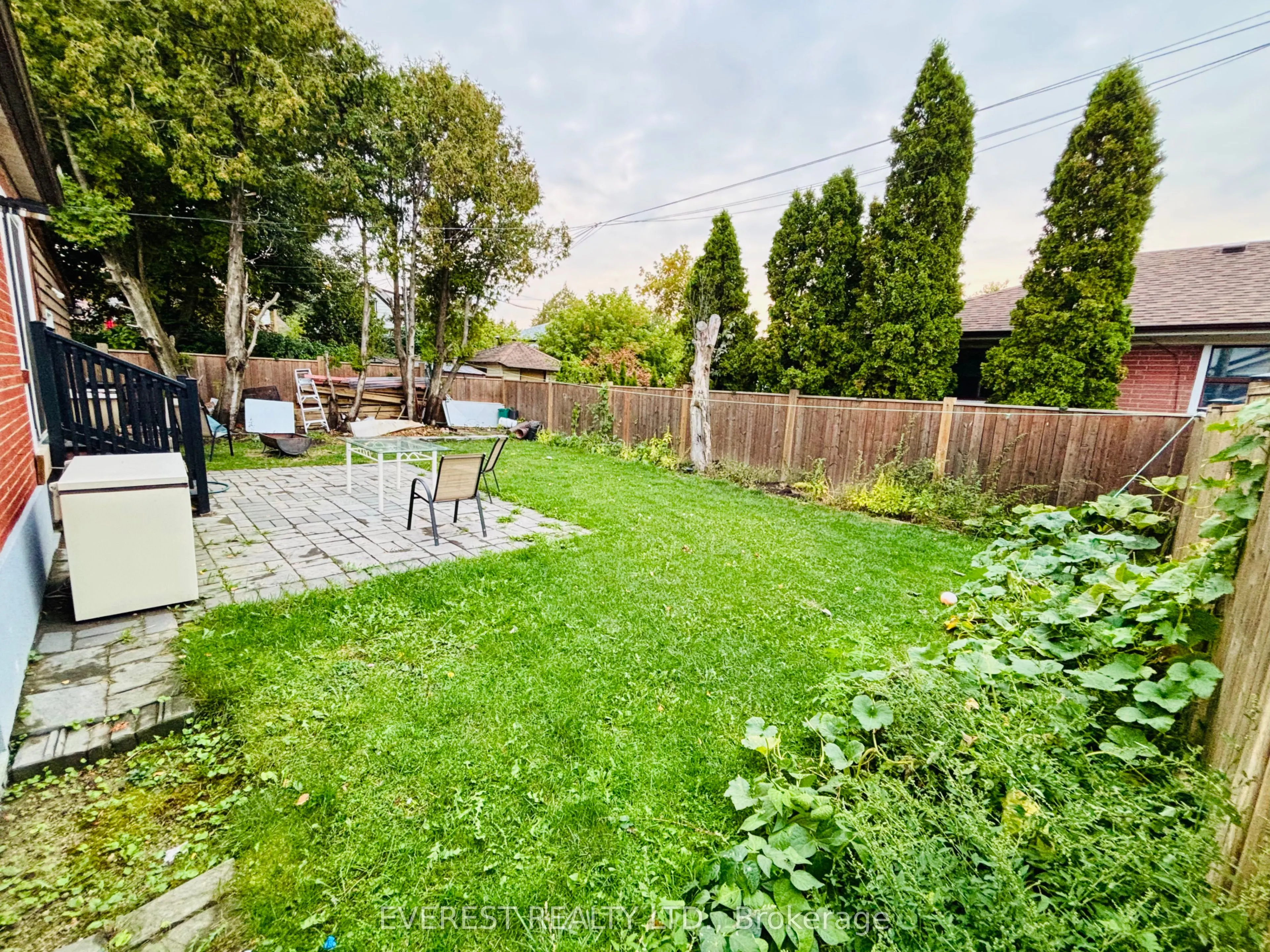 6 Maretta Avenue