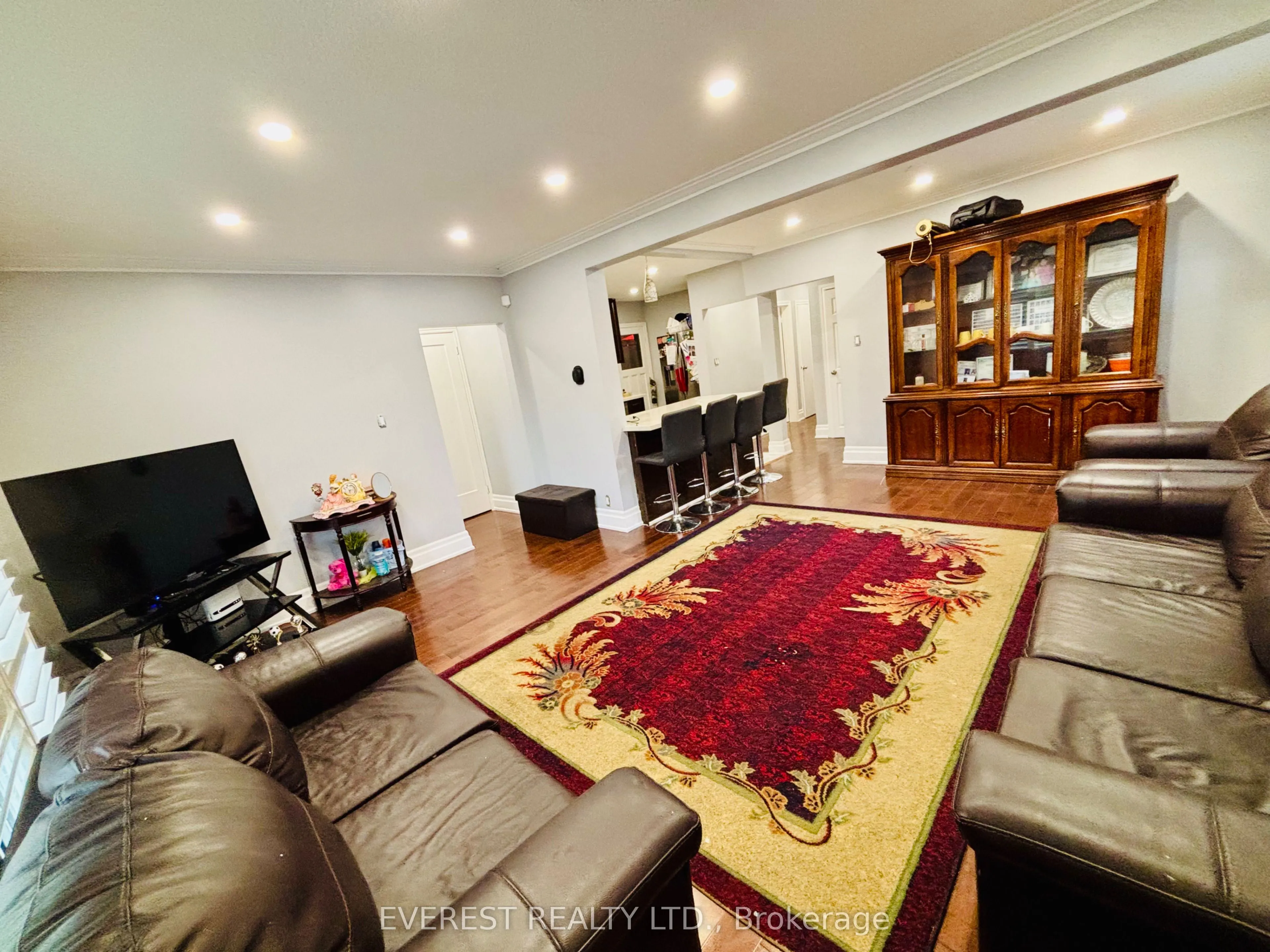 6 Maretta Avenue