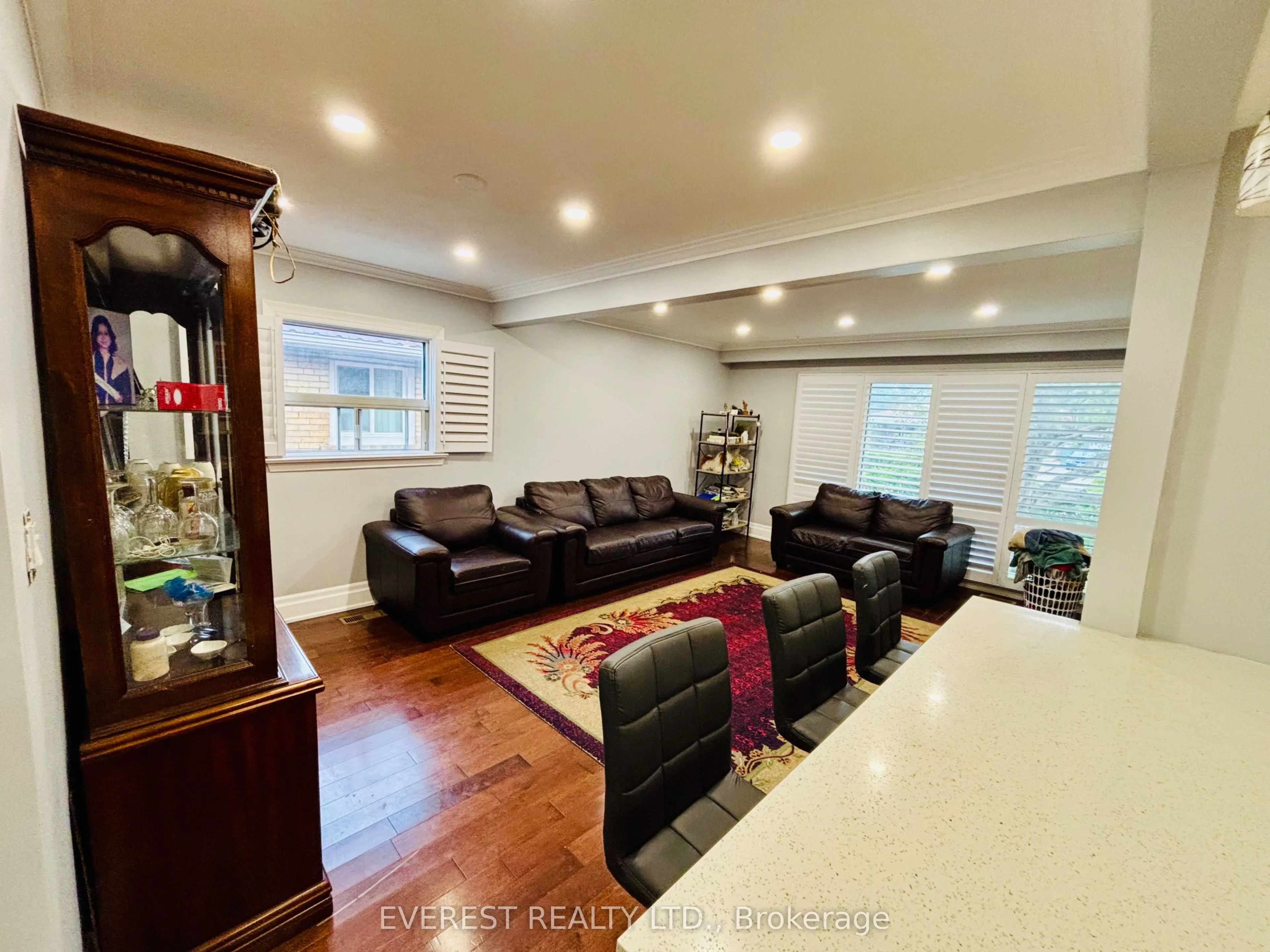 6 Maretta Avenue