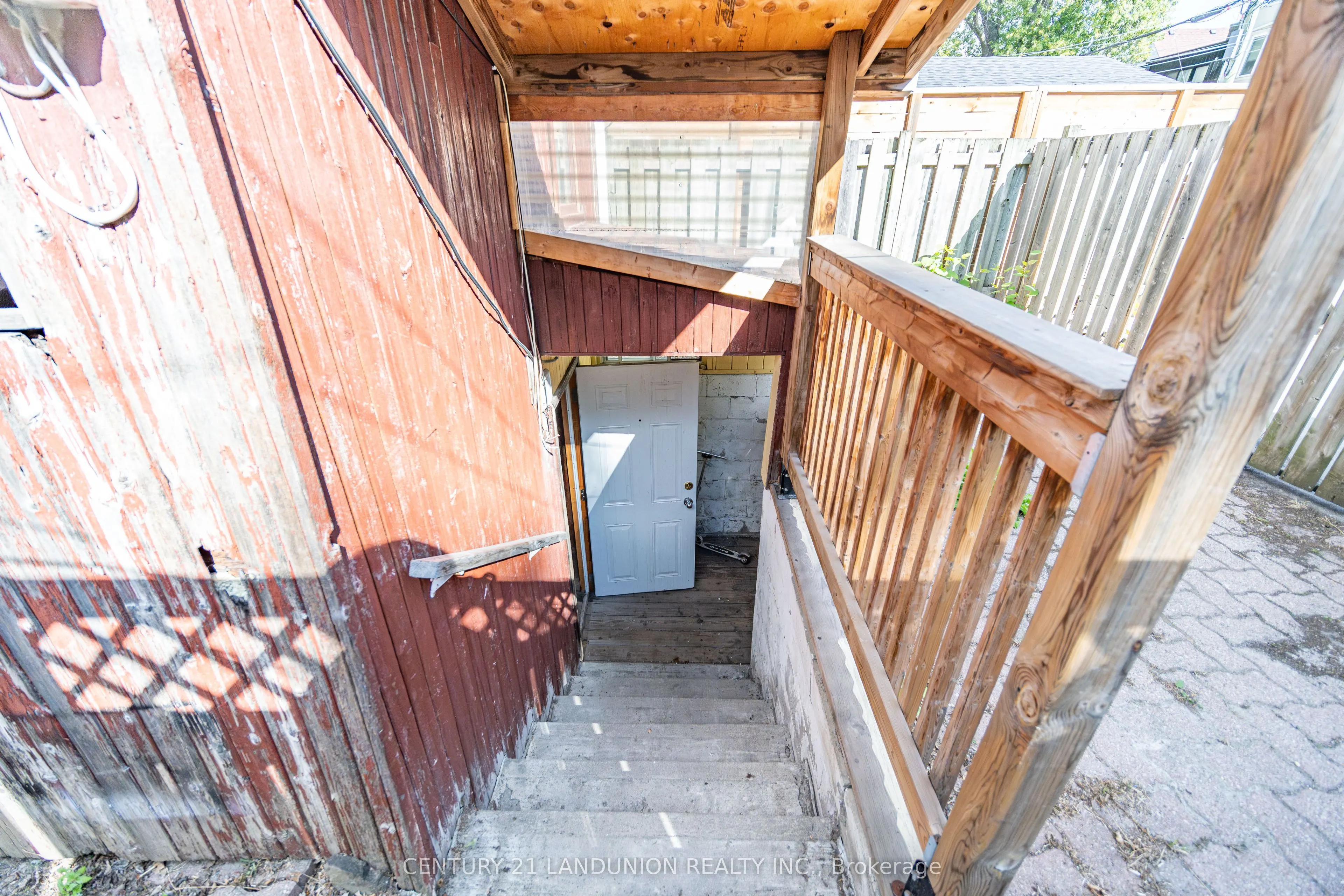 133 Galt Avenue