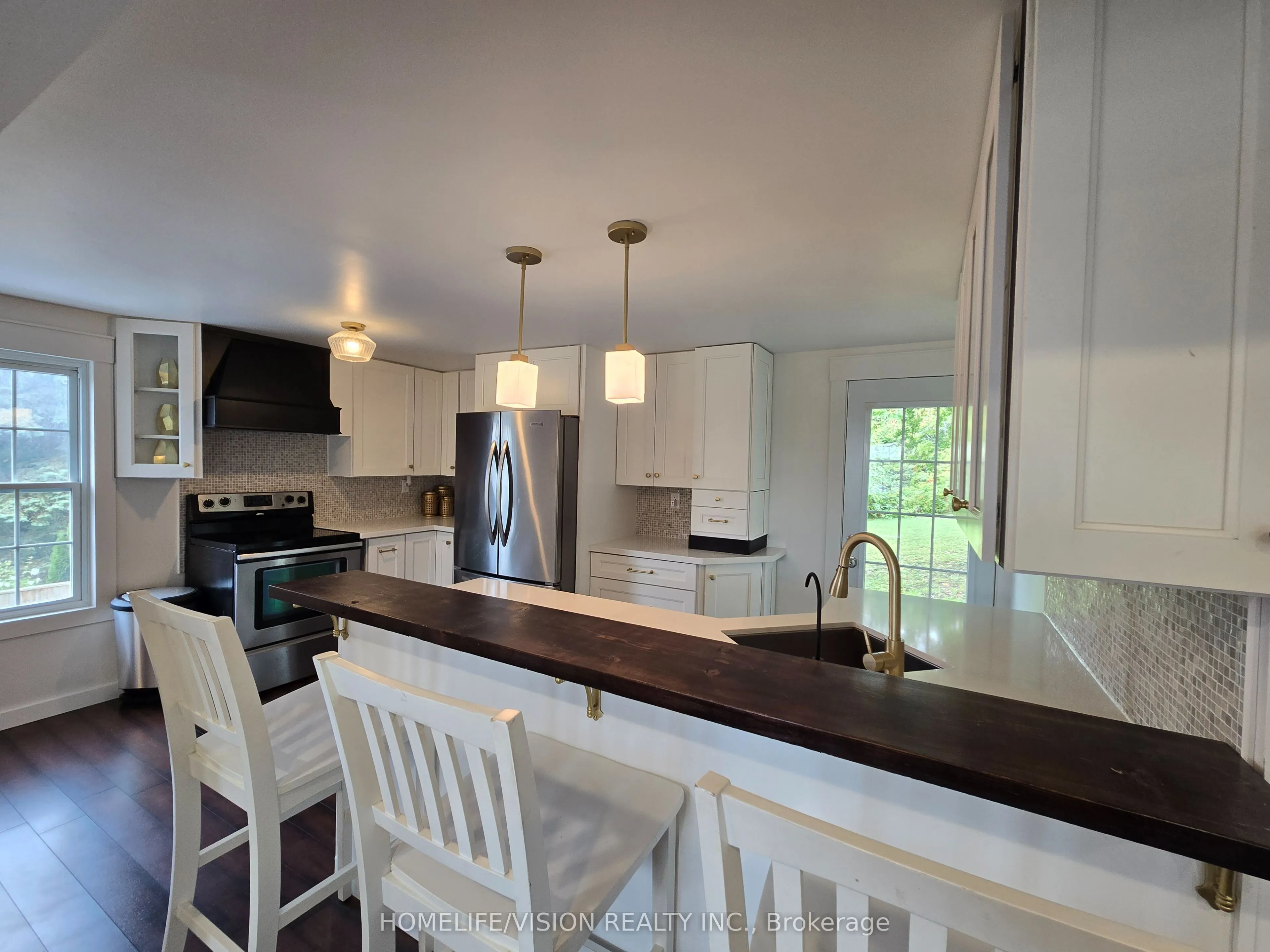 338 Carnegie Beach Road