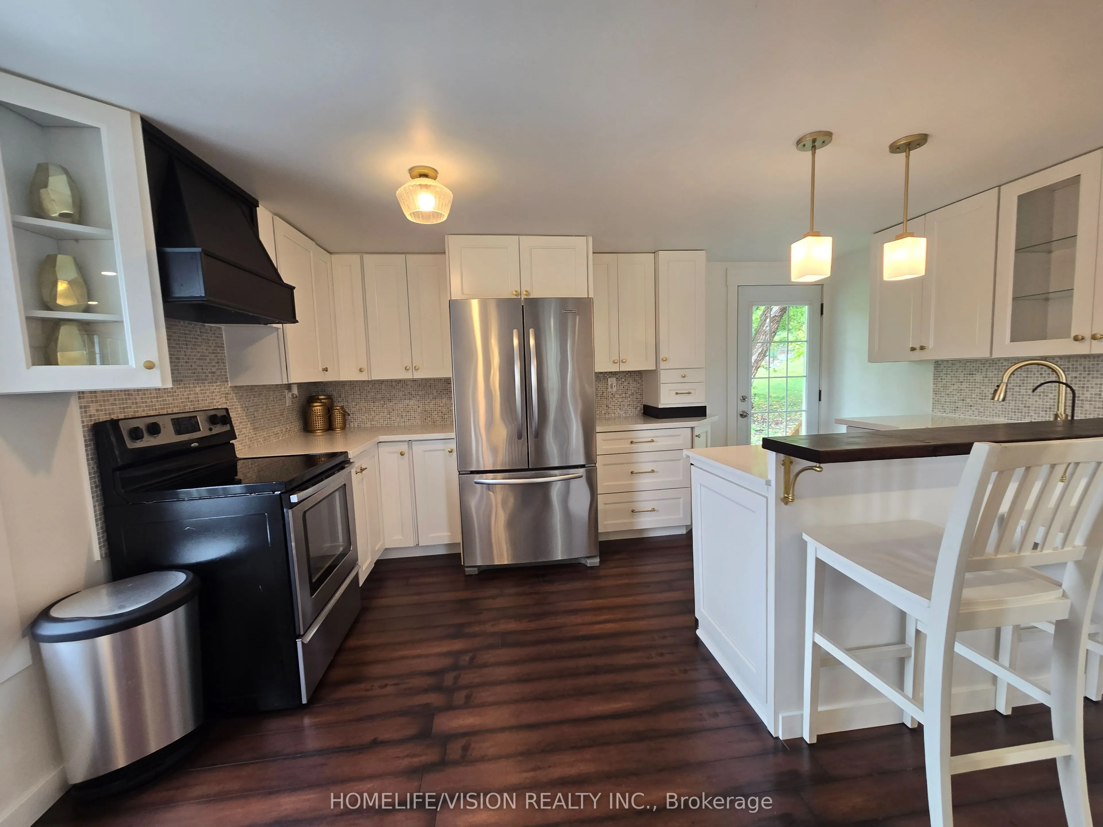 338 Carnegie Beach Road