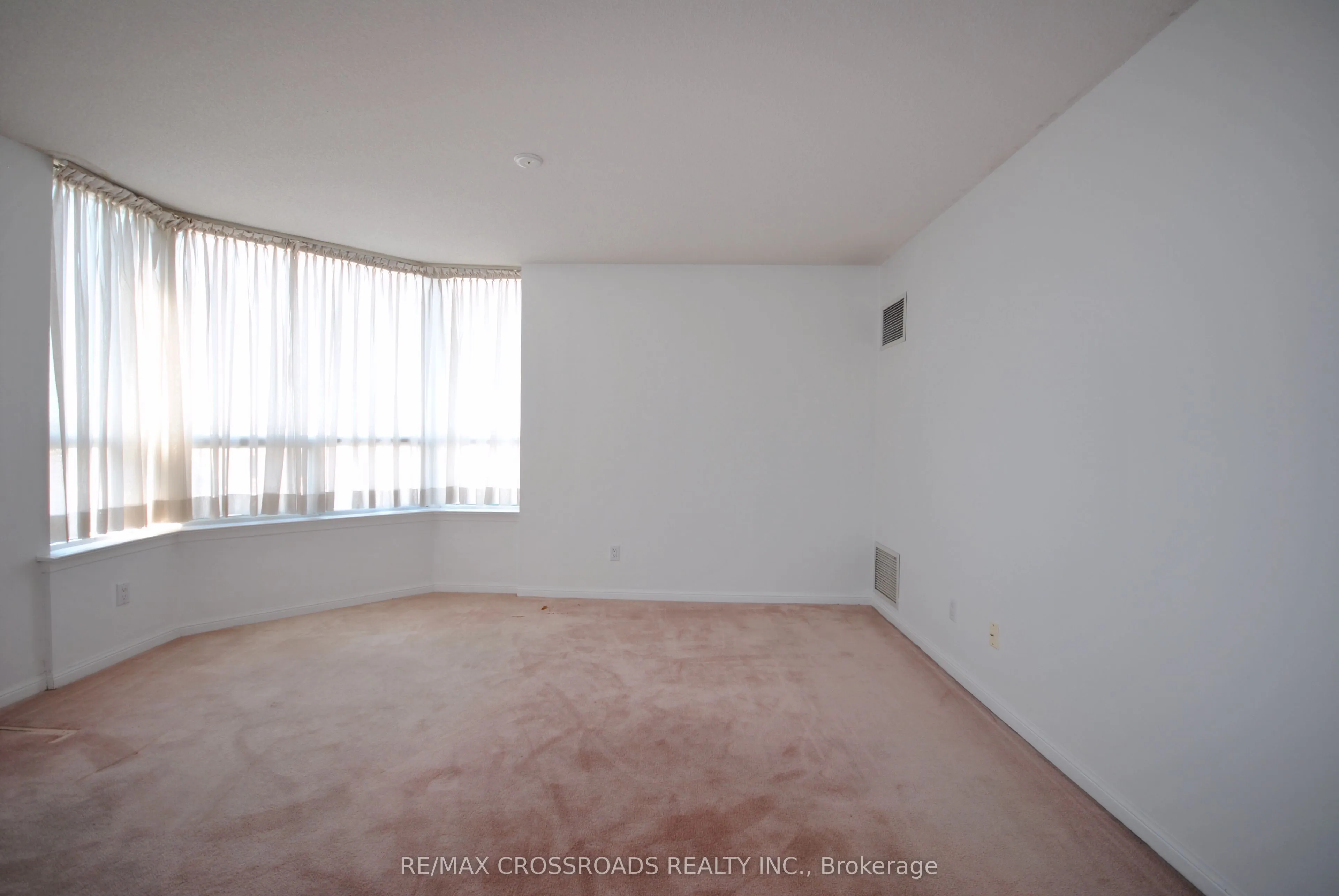 88 Corporate Drive, #514