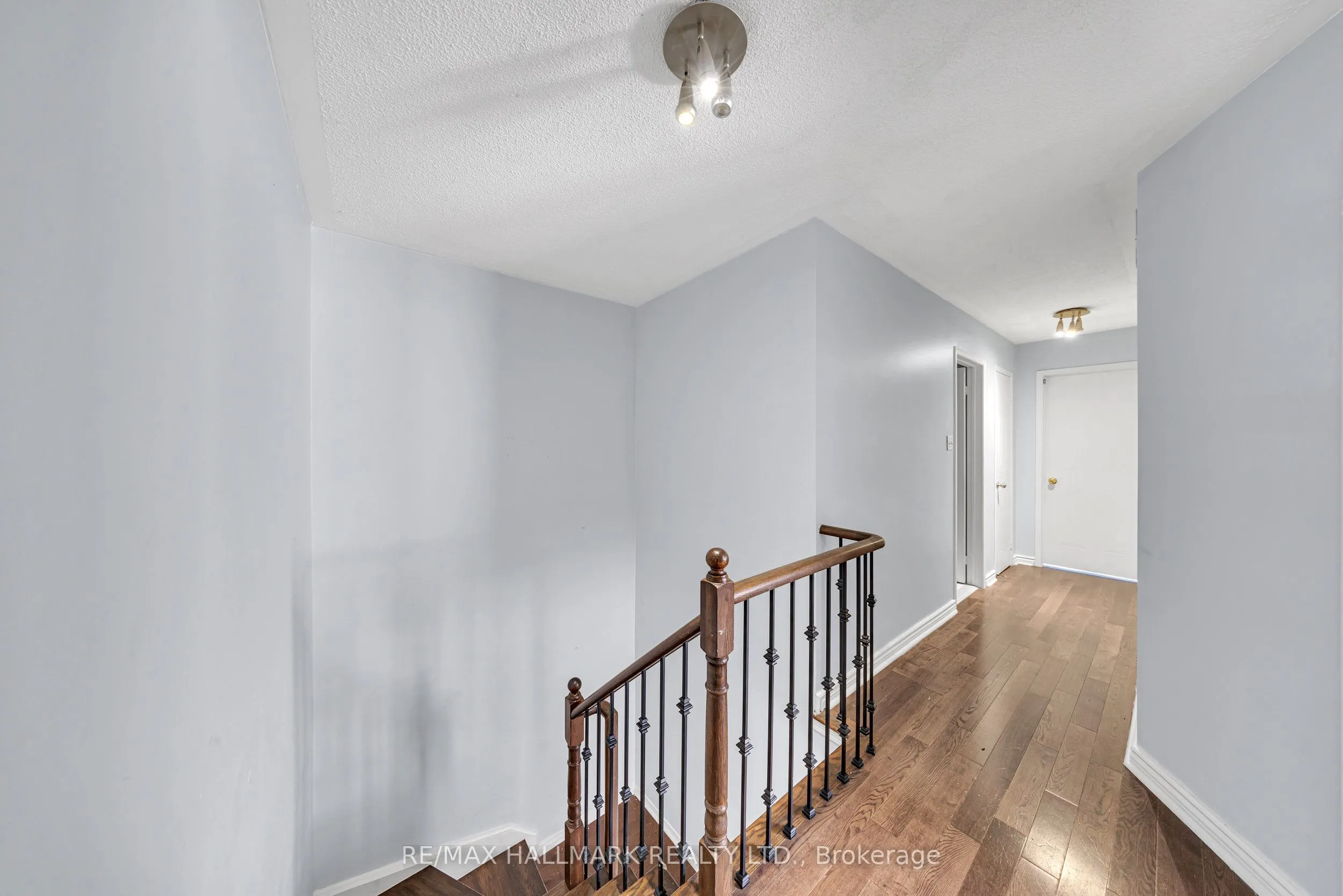29 Hemans Court