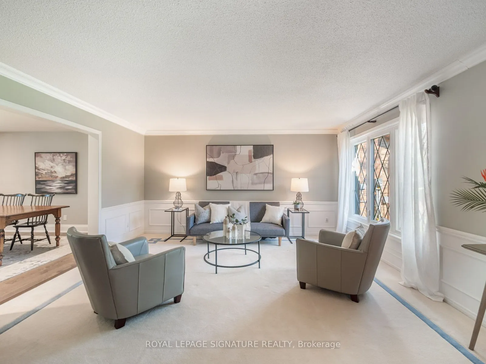 32 Ramblewood Drive