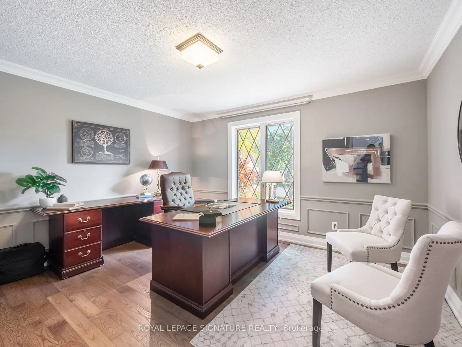 32 Ramblewood Drive