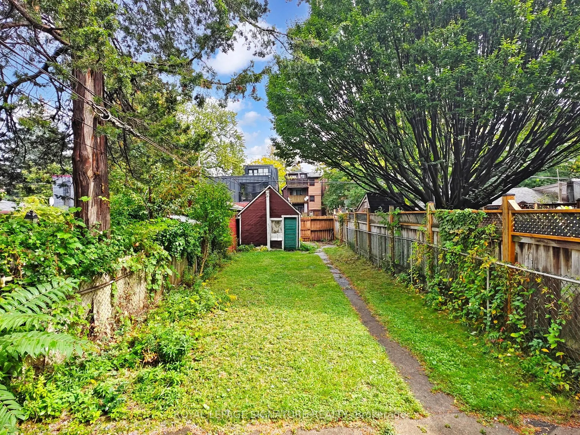45 Arundel Avenue