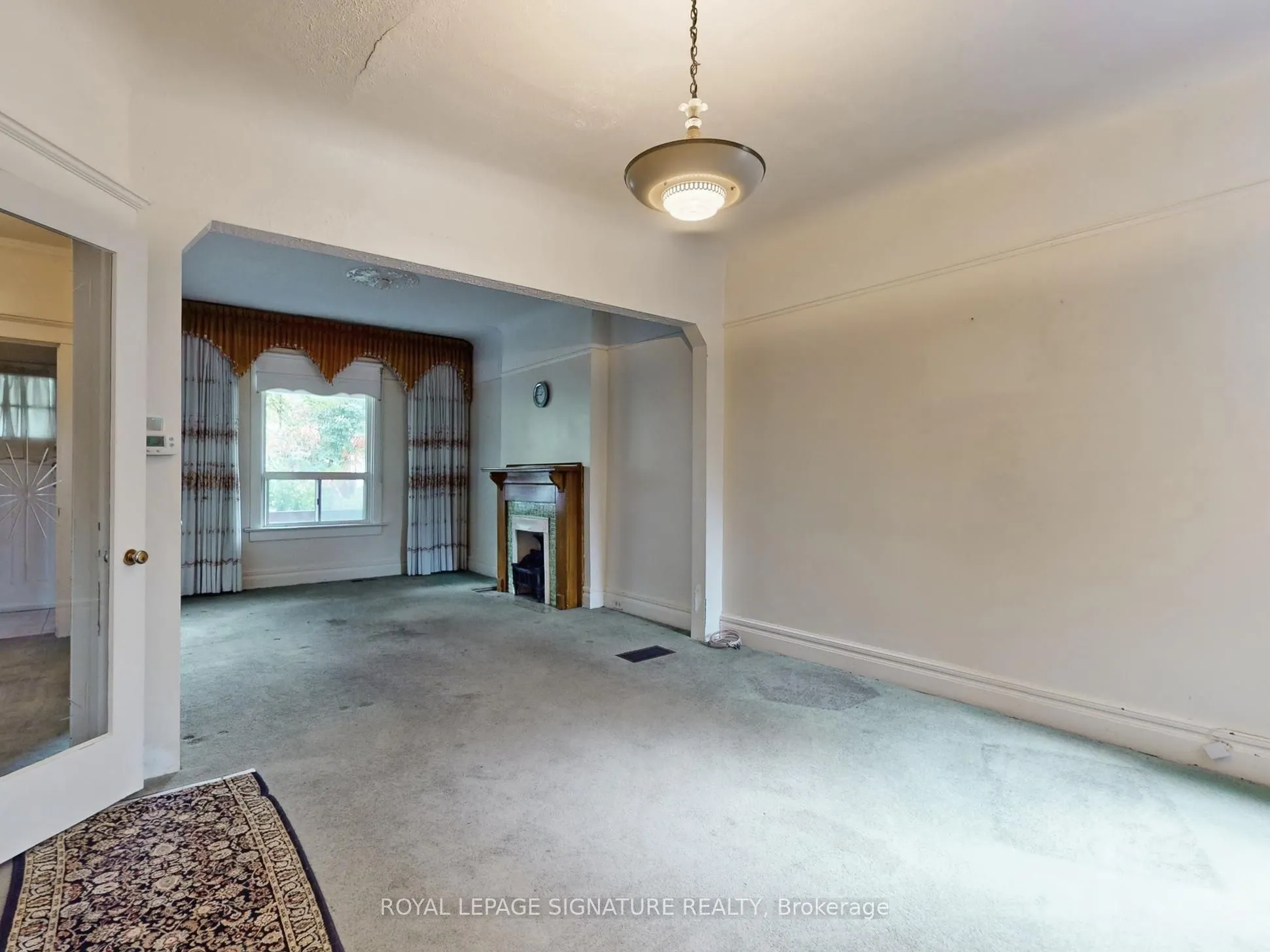 45 Arundel Avenue