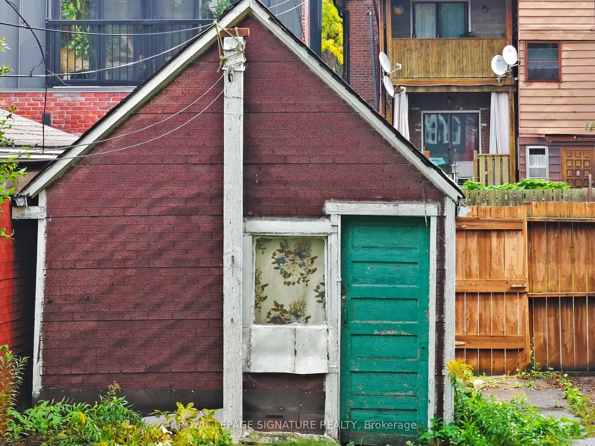 45 Arundel Avenue
