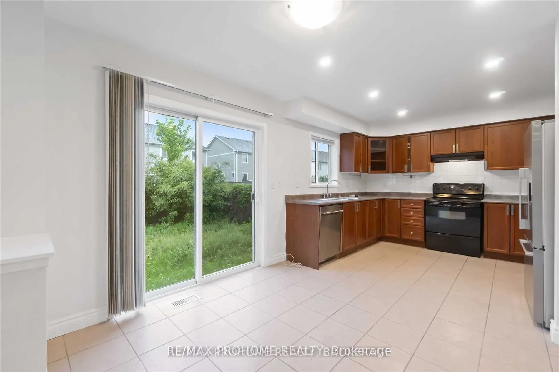 78 Ashbury Boulevard