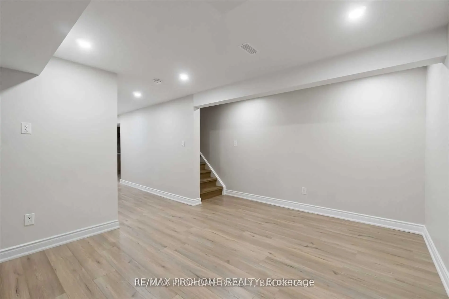 78 Ashbury Boulevard