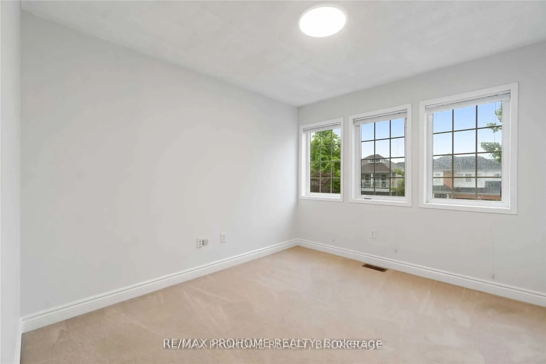 78 Ashbury Boulevard