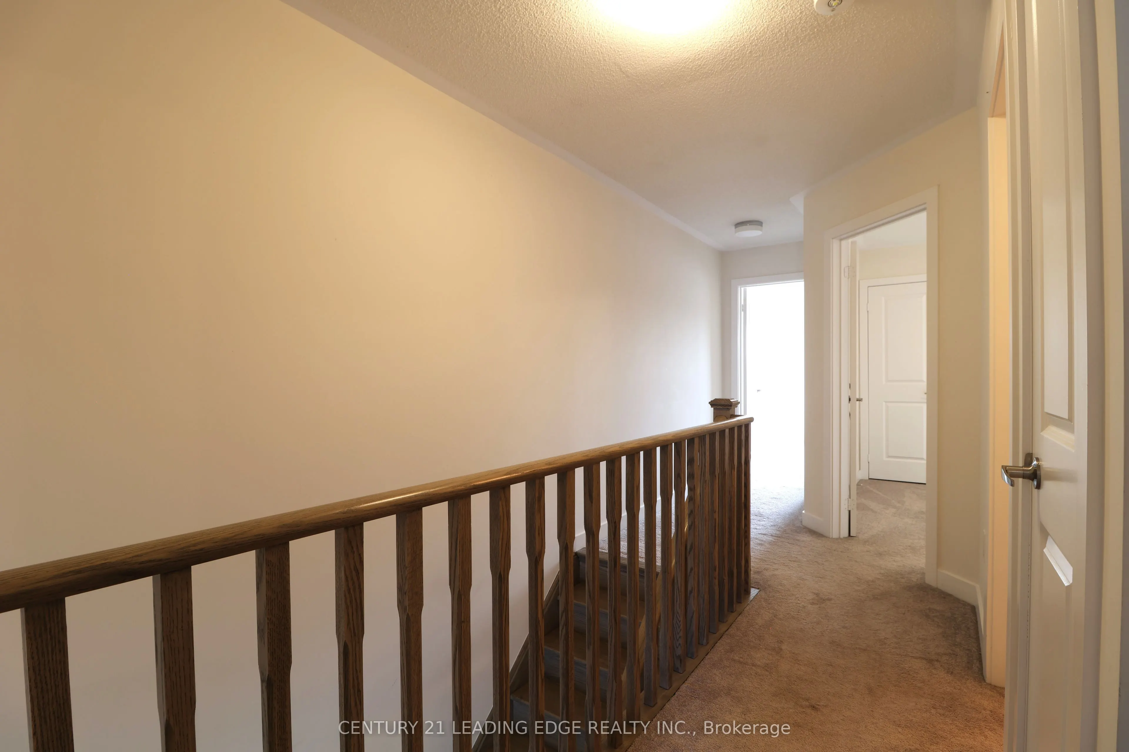 2644 Castlegate Crossing
