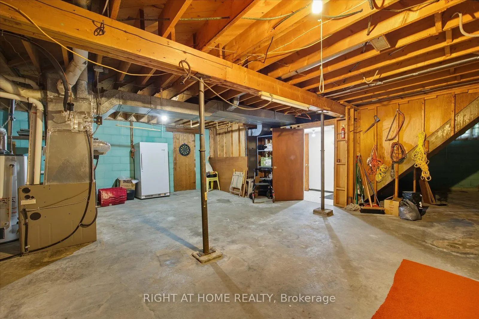 81 Meadow Crescent