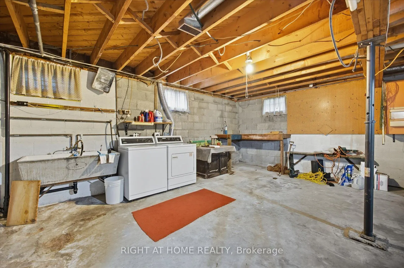 81 Meadow Crescent