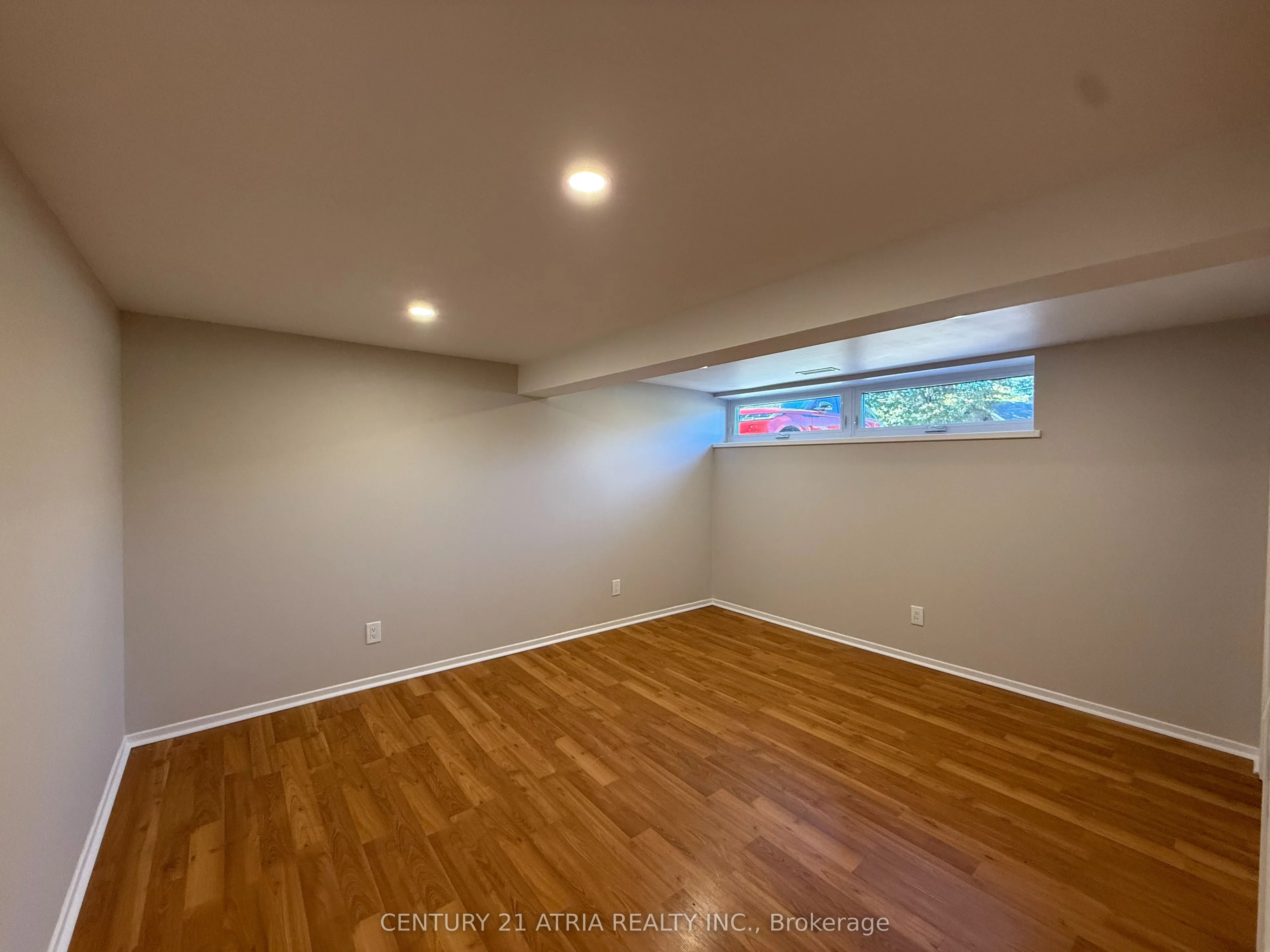 801 Krosno Boulevard, #Lower