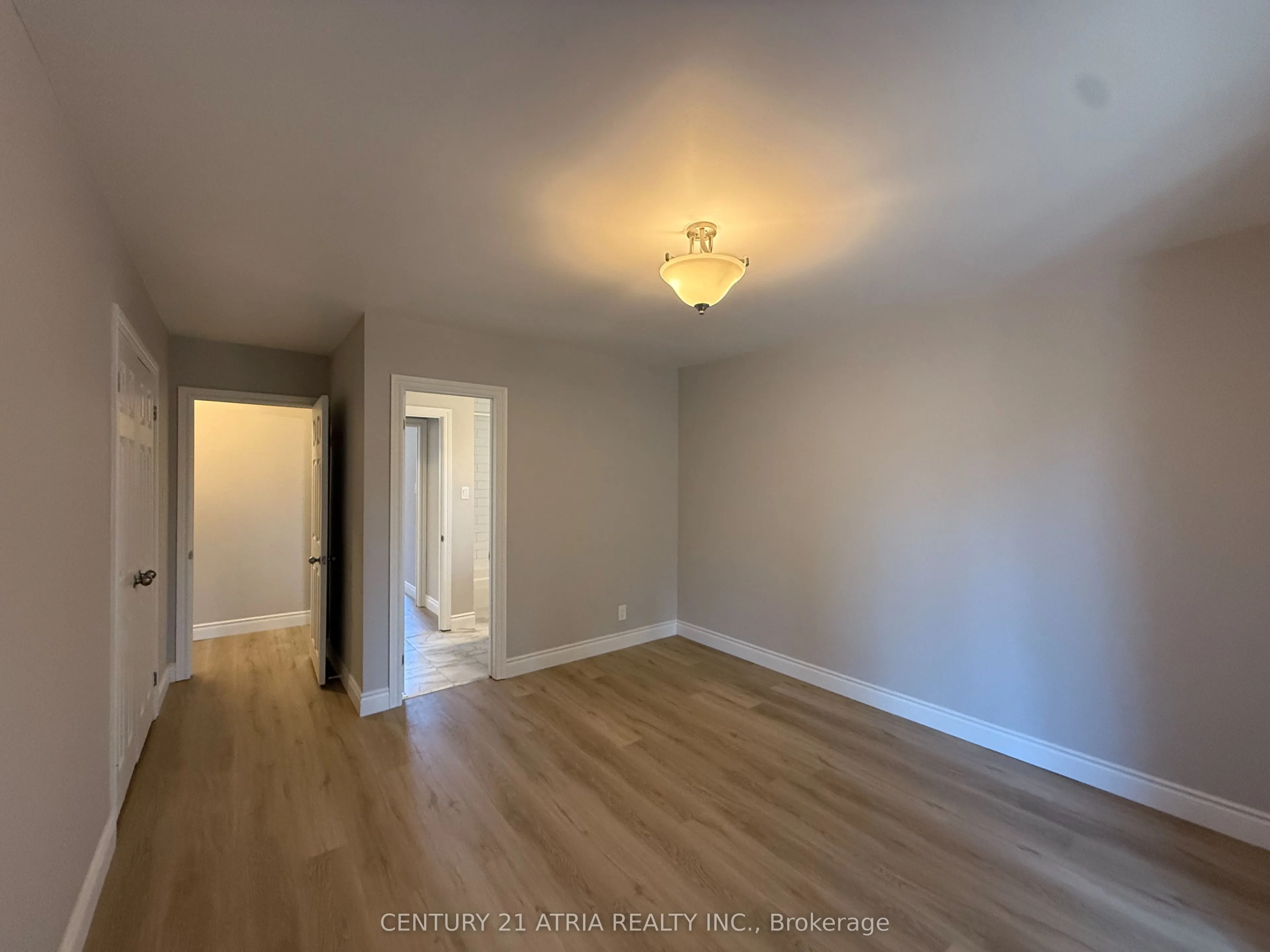 801 Krosno Boulevard, #Main