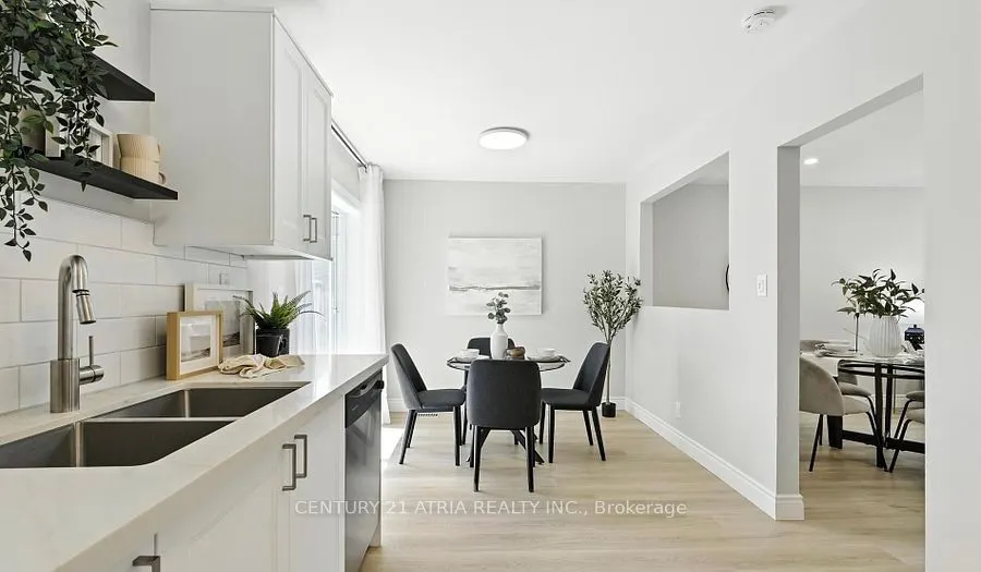 801 Krosno Boulevard, #Main