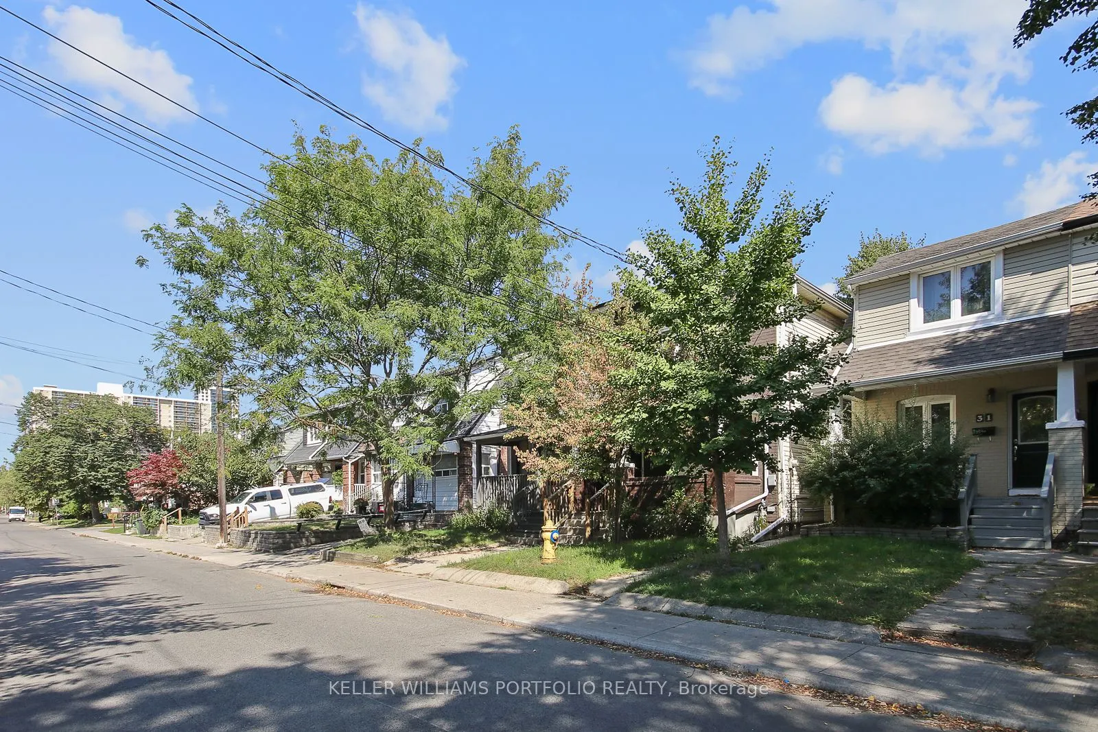 33 Barrington Avenue