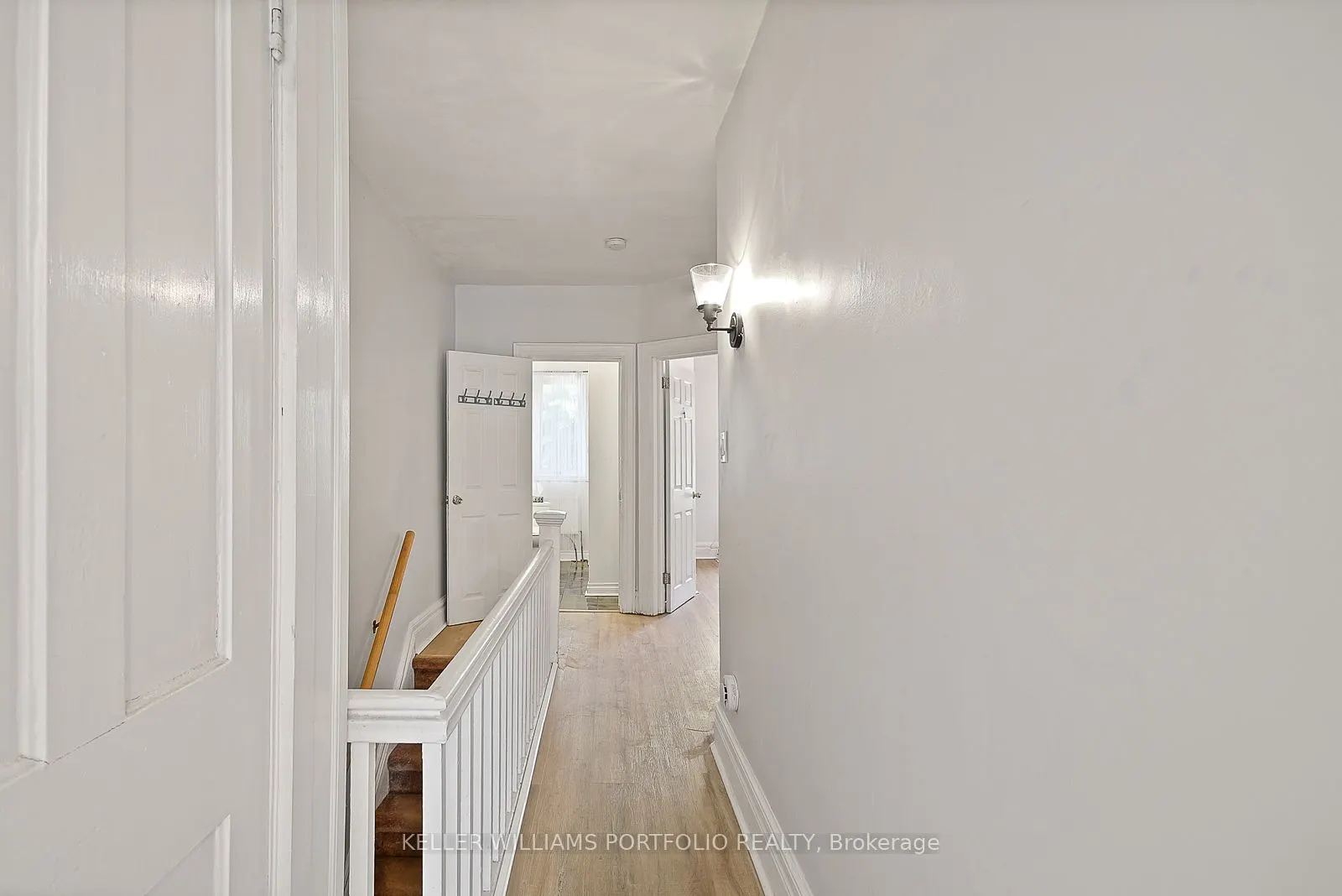 33 Barrington Avenue