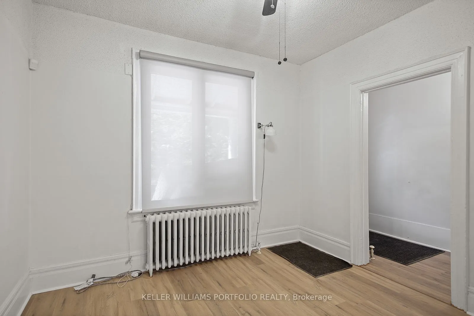 33 Barrington Avenue
