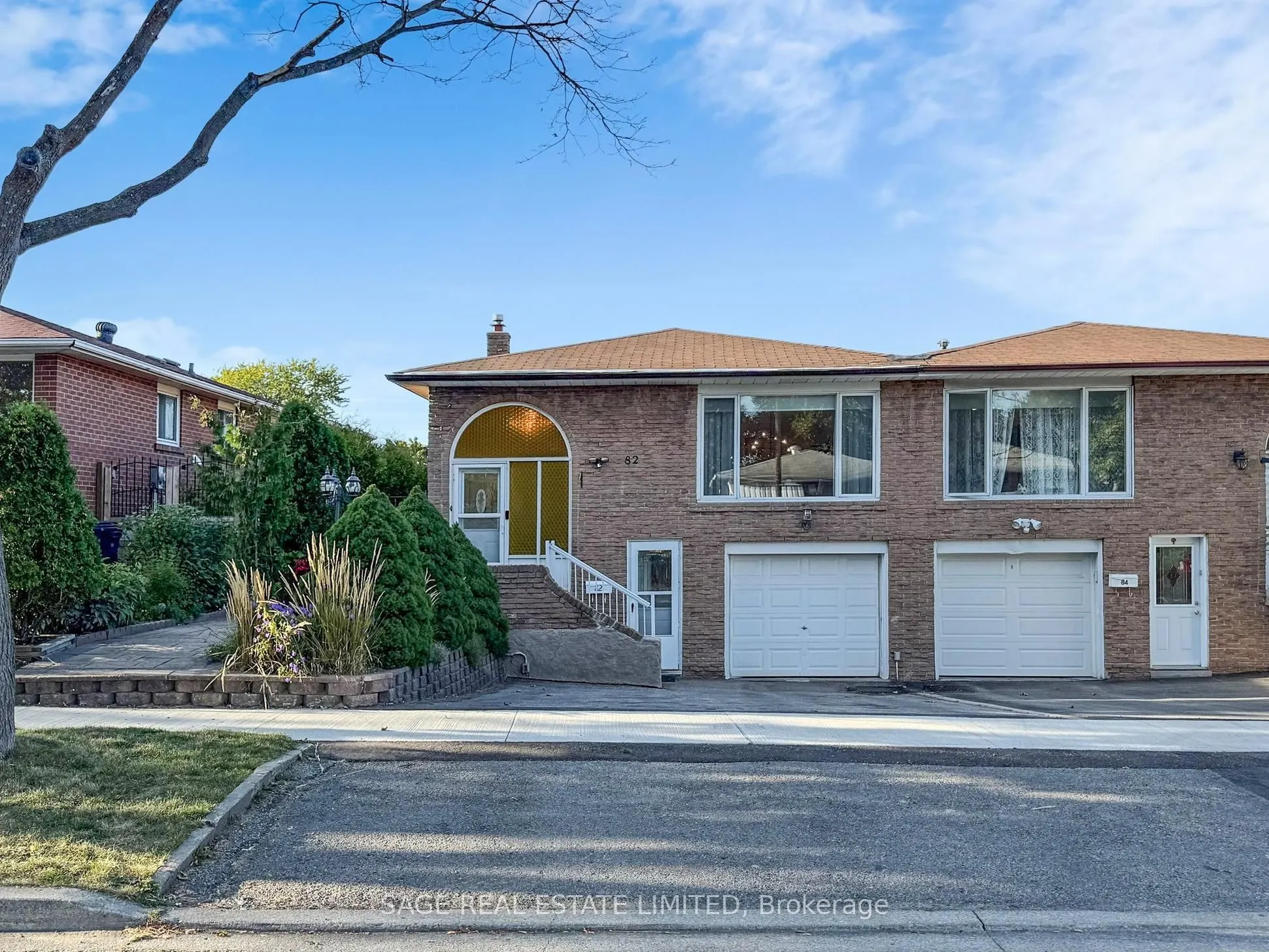 82 HEASLIP Terrace