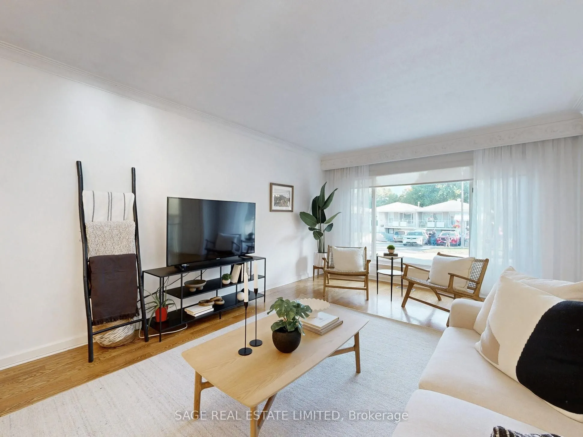 82 HEASLIP Terrace