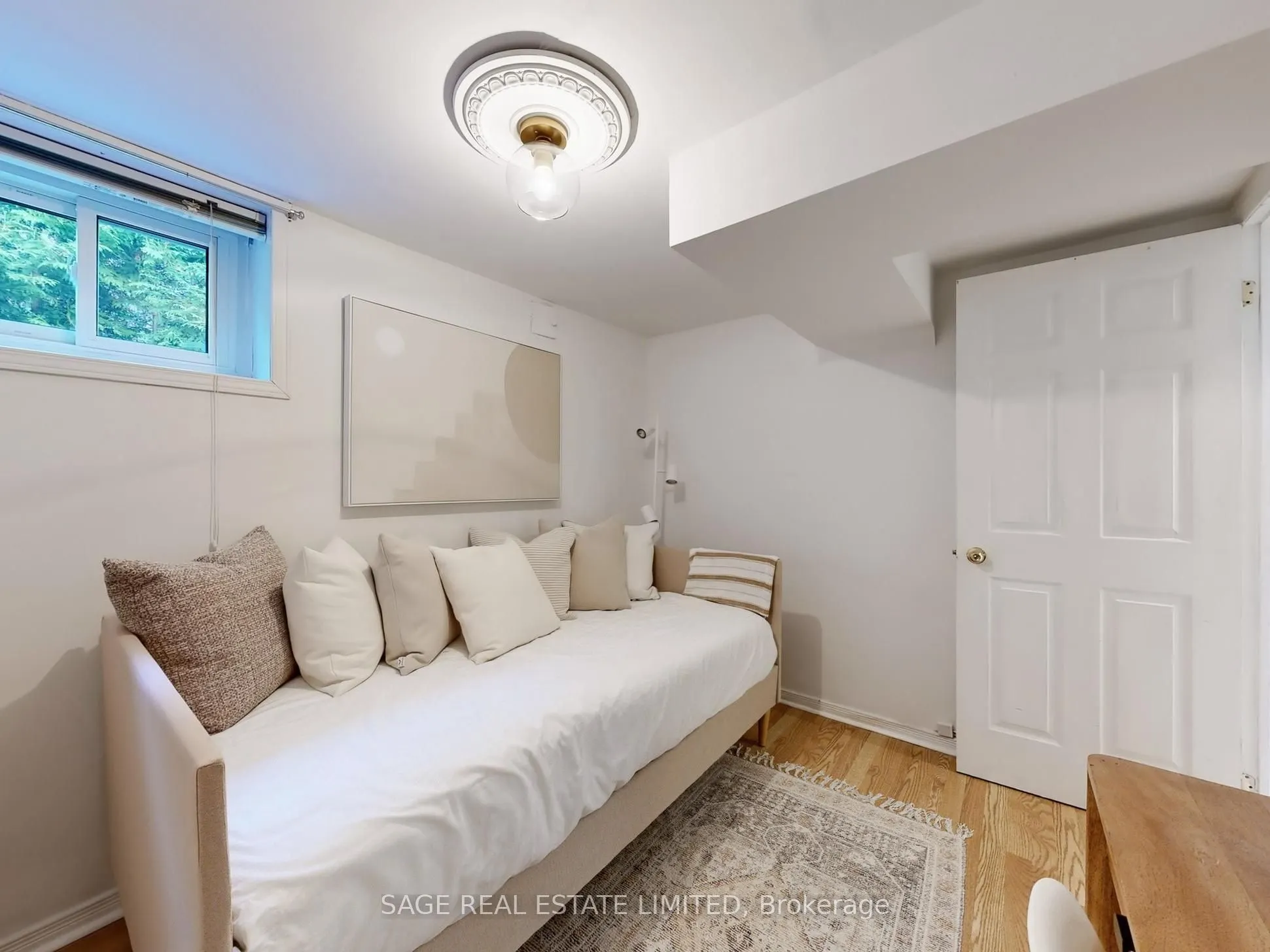 82 HEASLIP Terrace