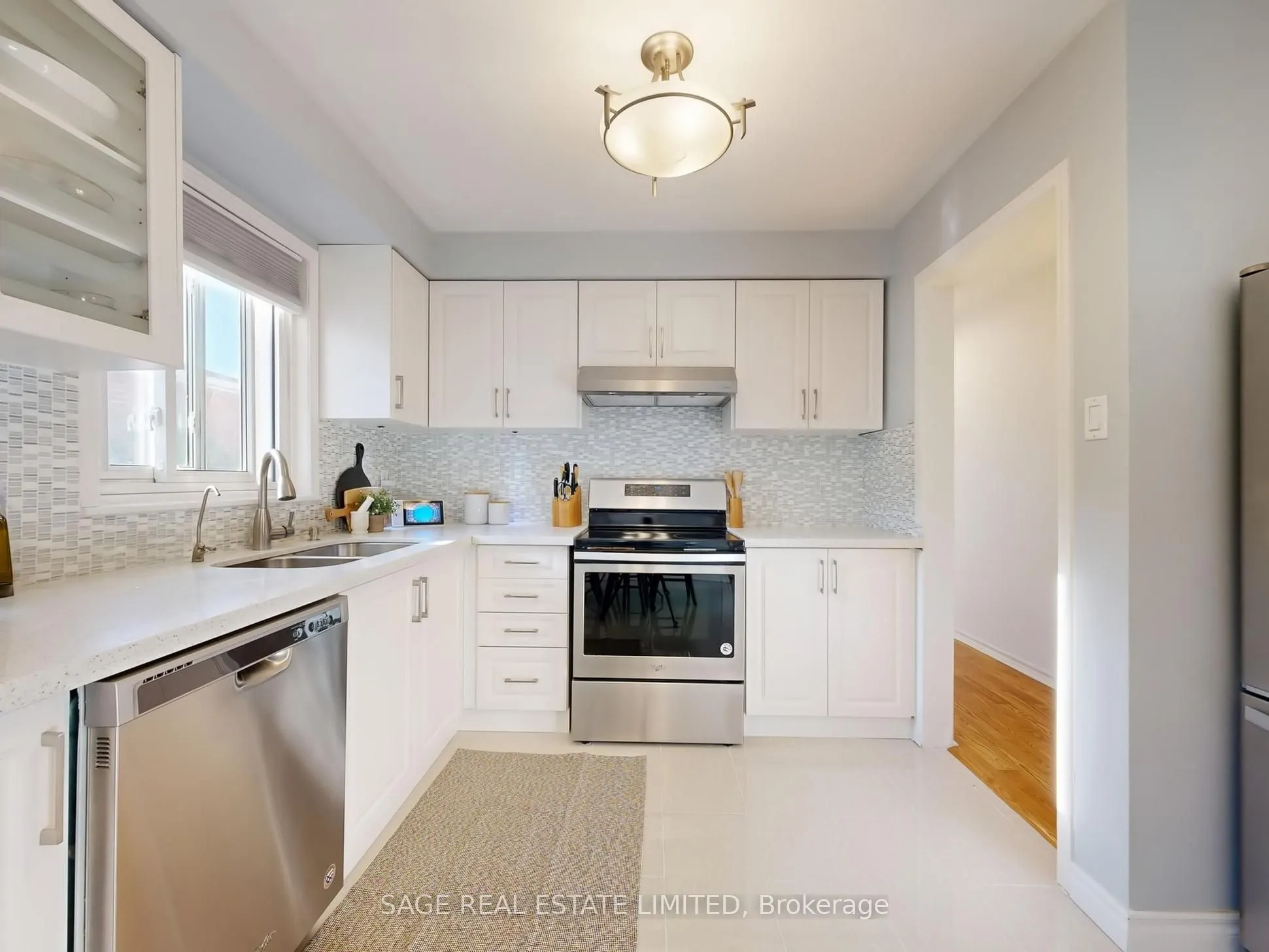 82 HEASLIP Terrace