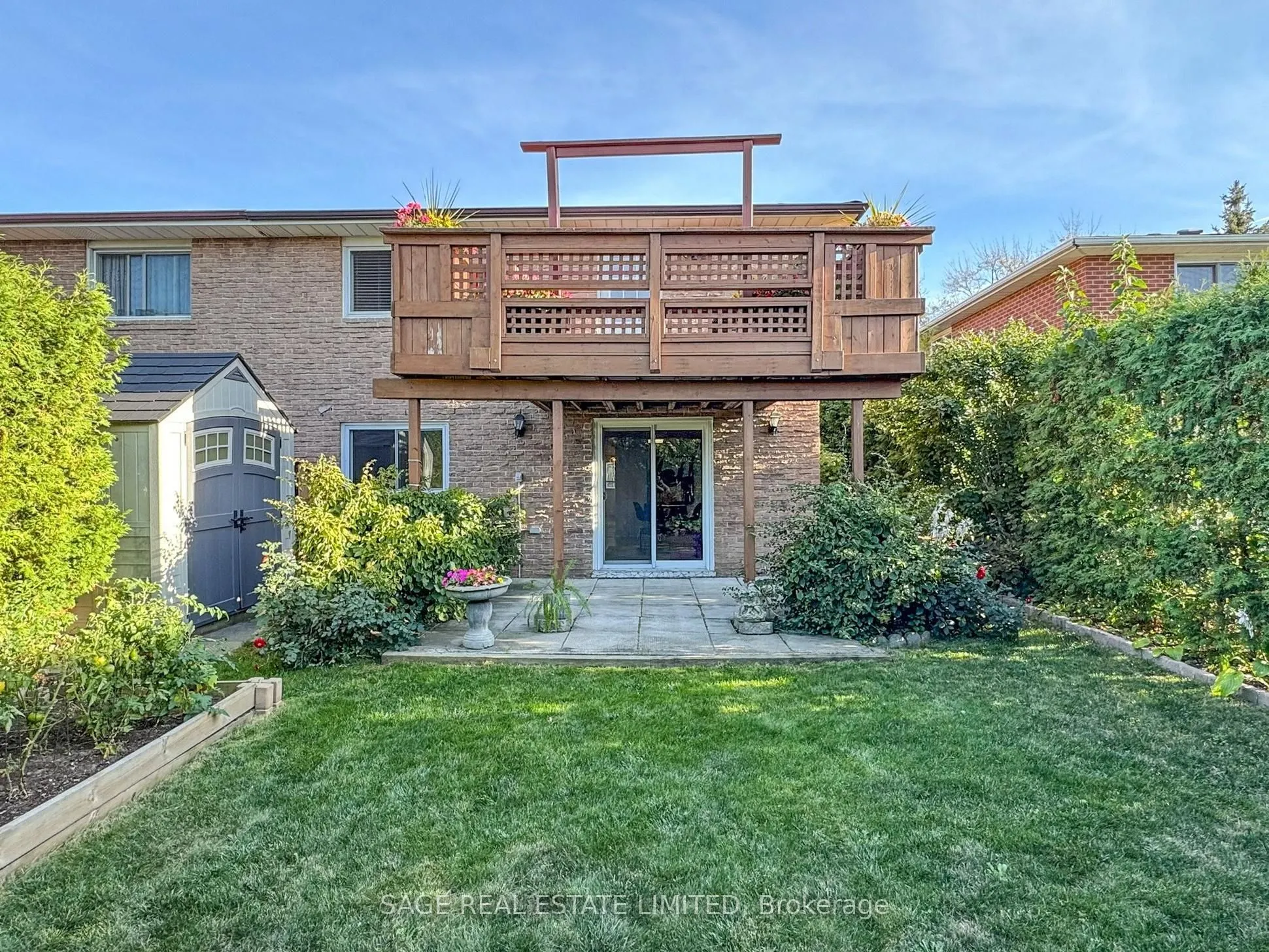 82 HEASLIP Terrace