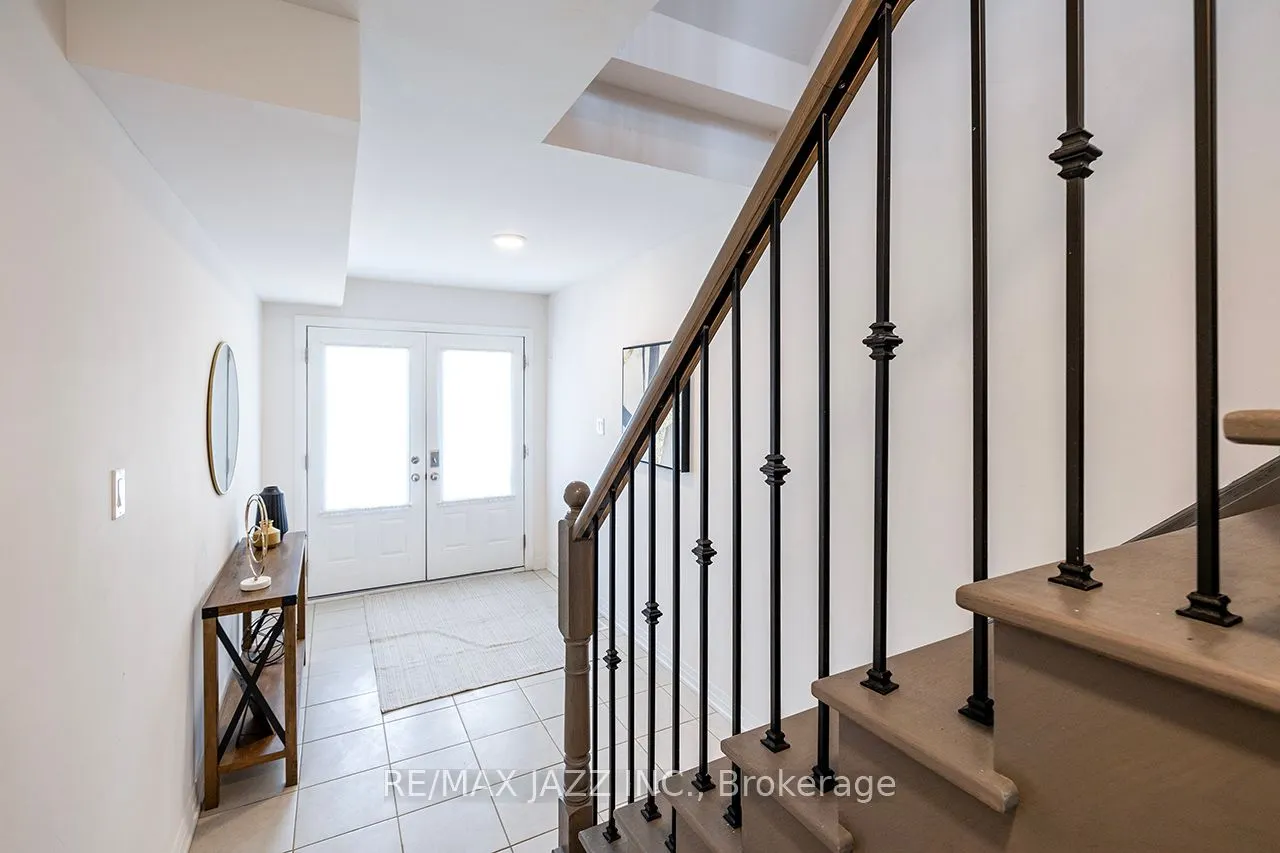 74 Ambereen Place
