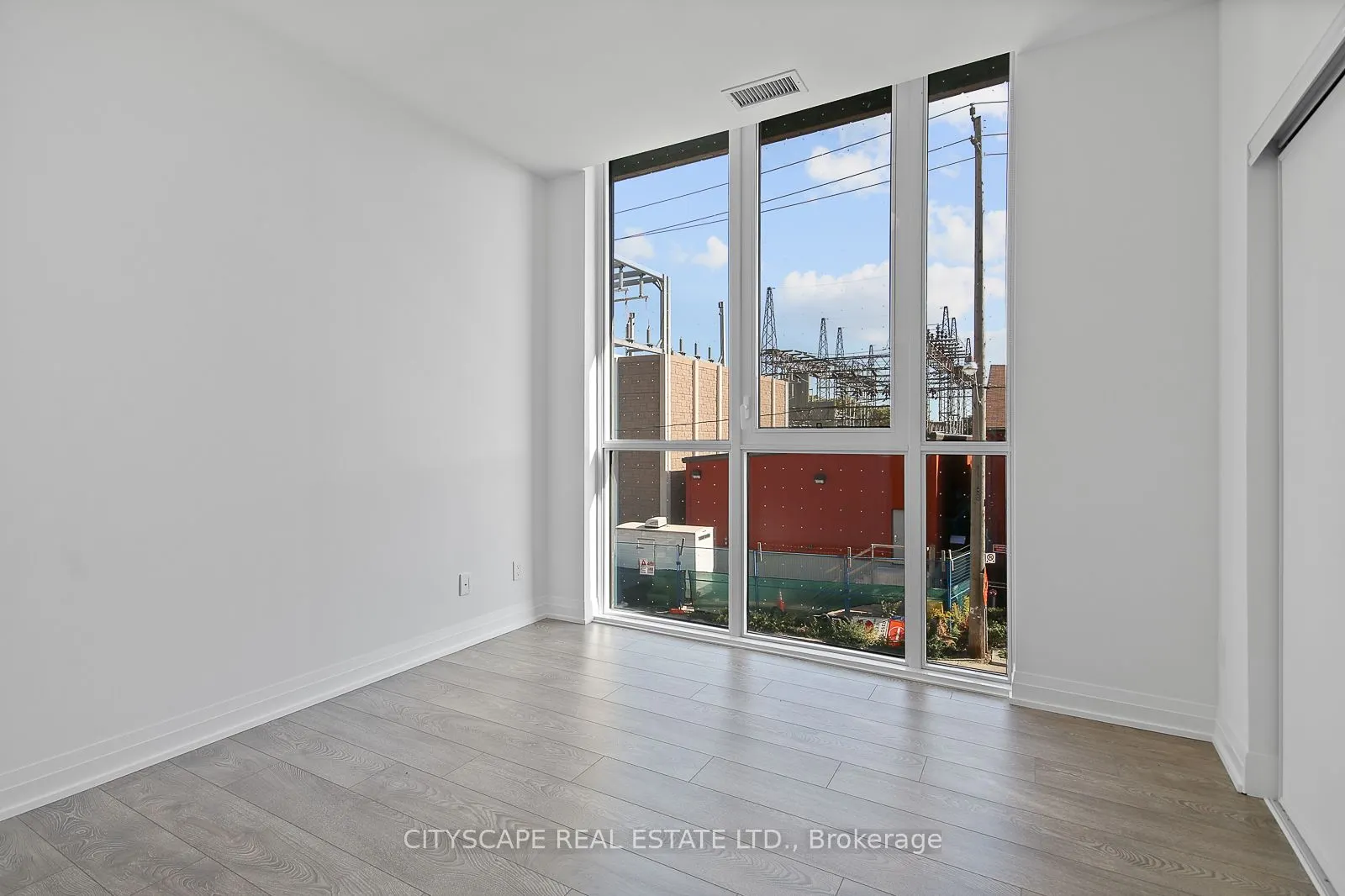286 Main Street, #213