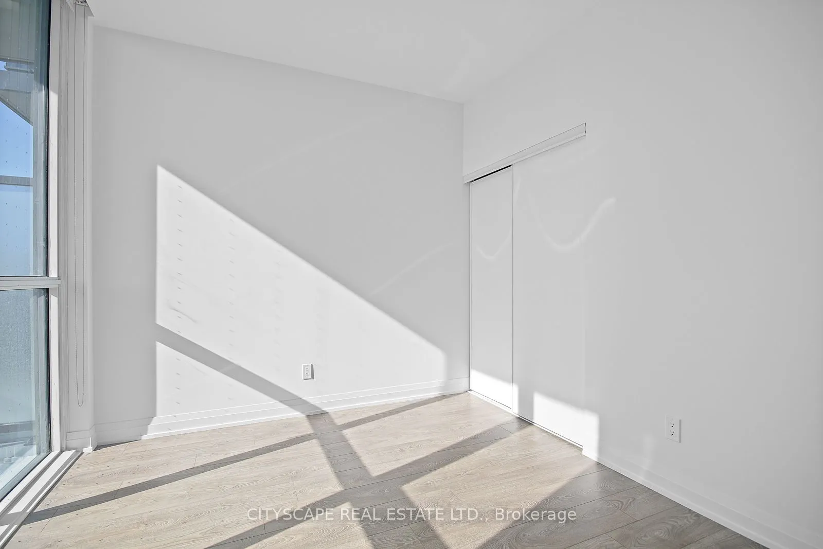 286 Main Street, #213