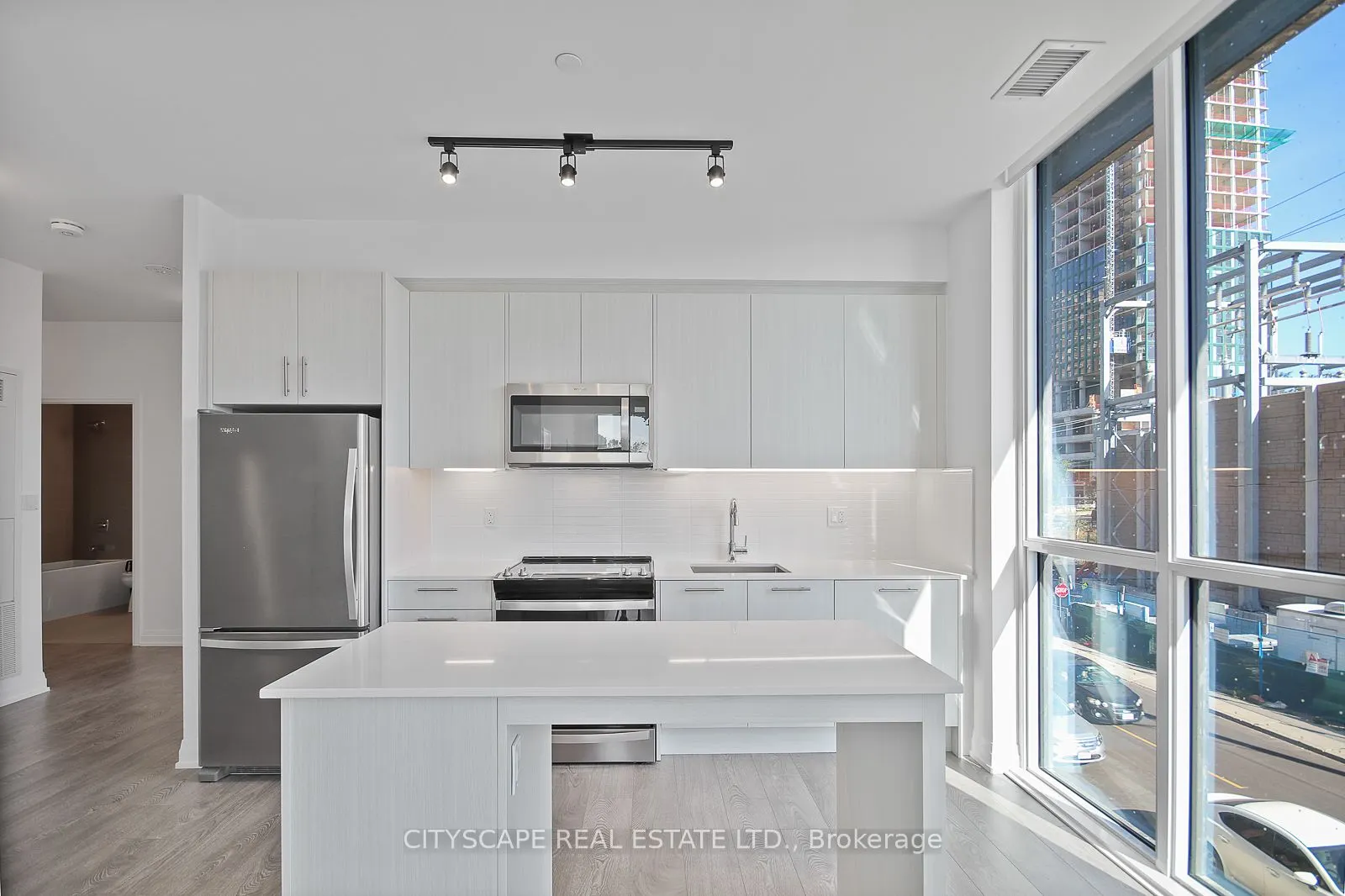 286 Main Street, #213
