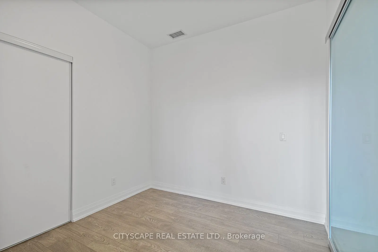 286 Main Street, #213