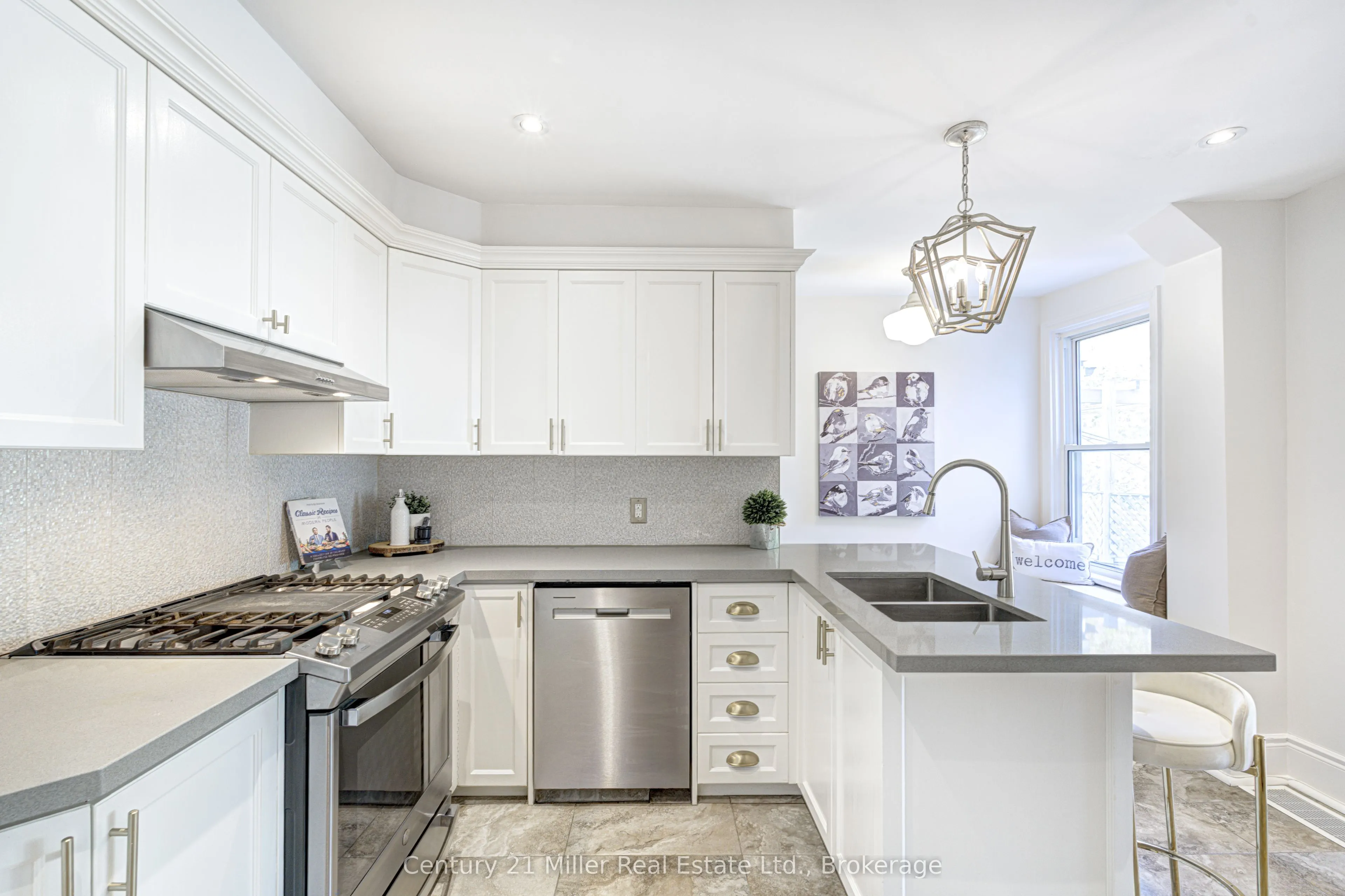 82 Withrow Avenue
