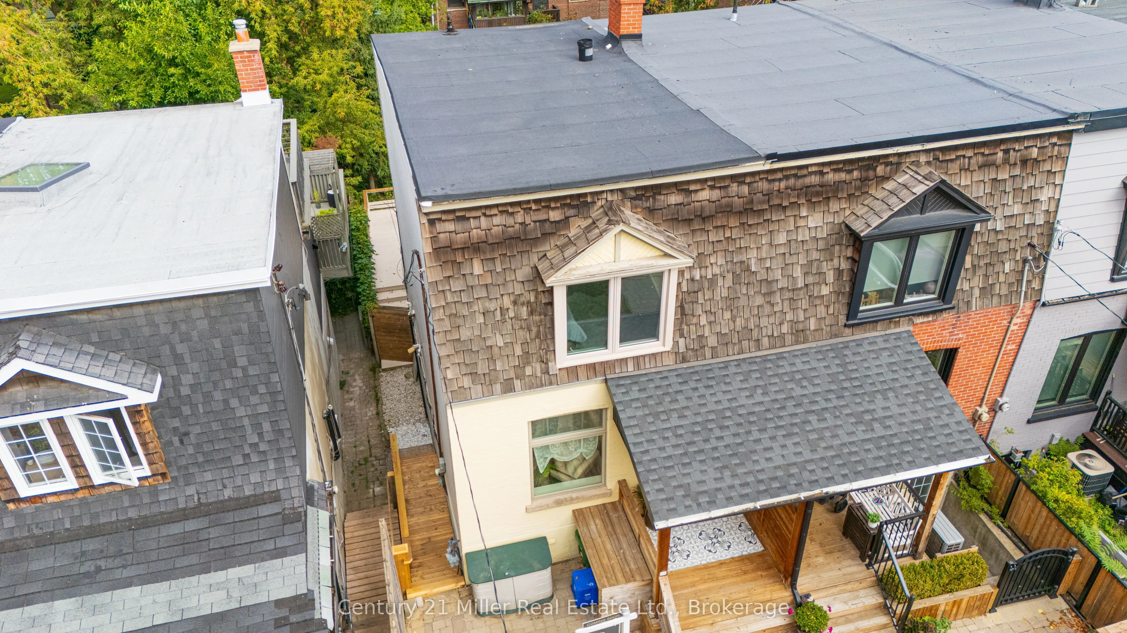 82 Withrow Avenue