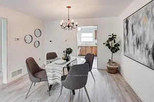 91 L'amoreaux Drive, #108