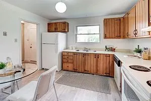 91 L'amoreaux Drive, #108