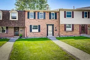 91 L'amoreaux Drive, #108