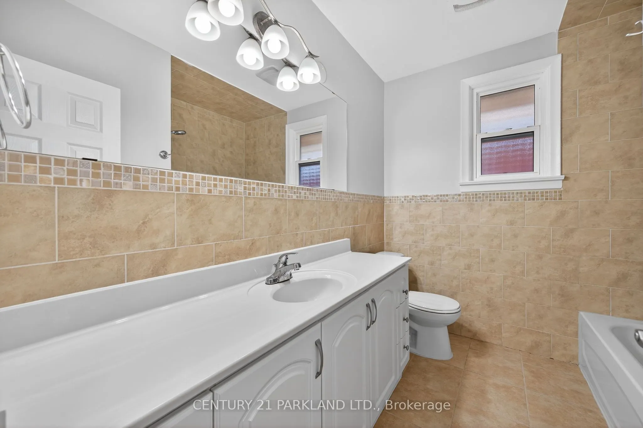 3 Arbutus Crescent