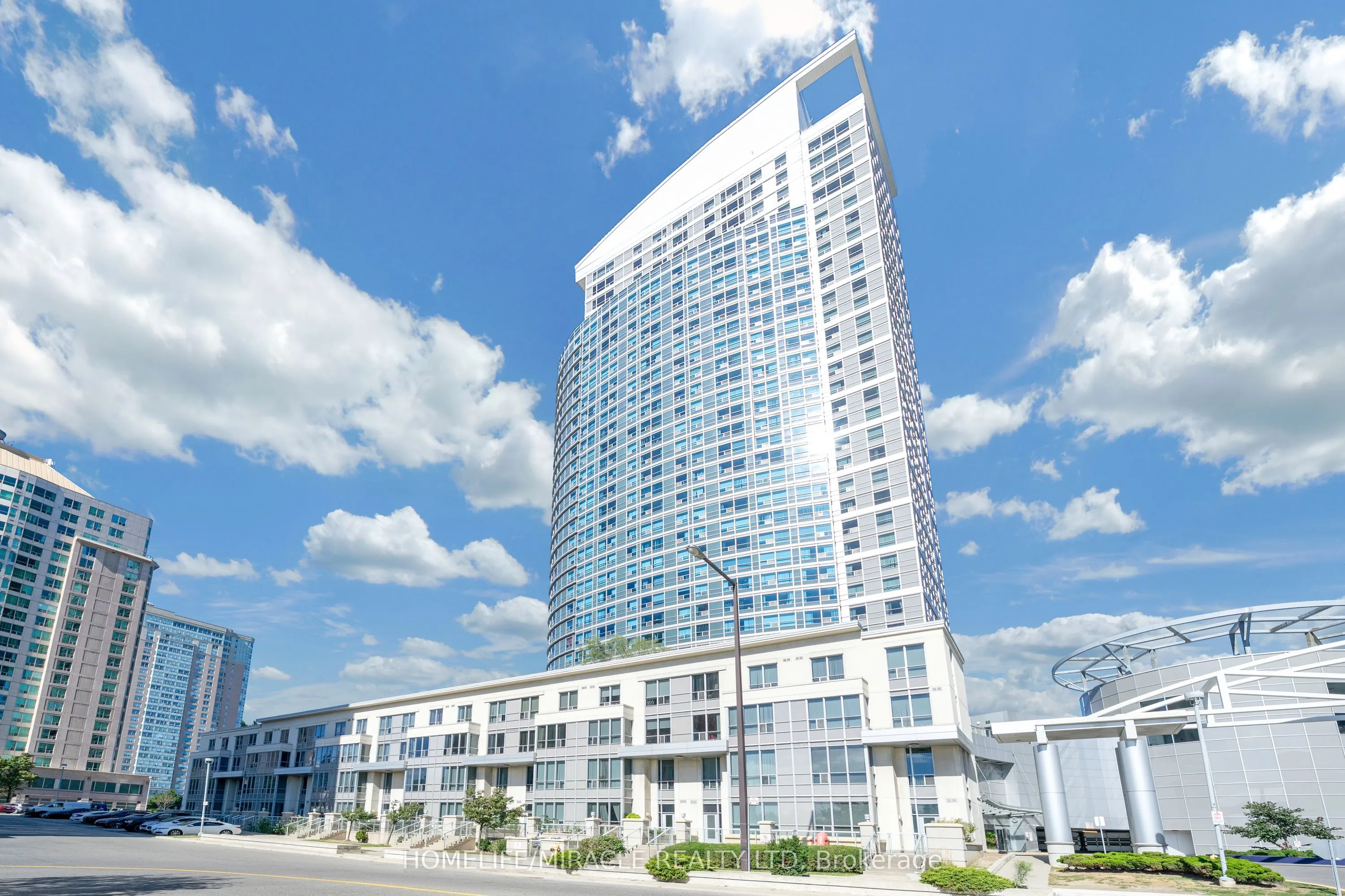 36 Lee Centre Drive, #3011